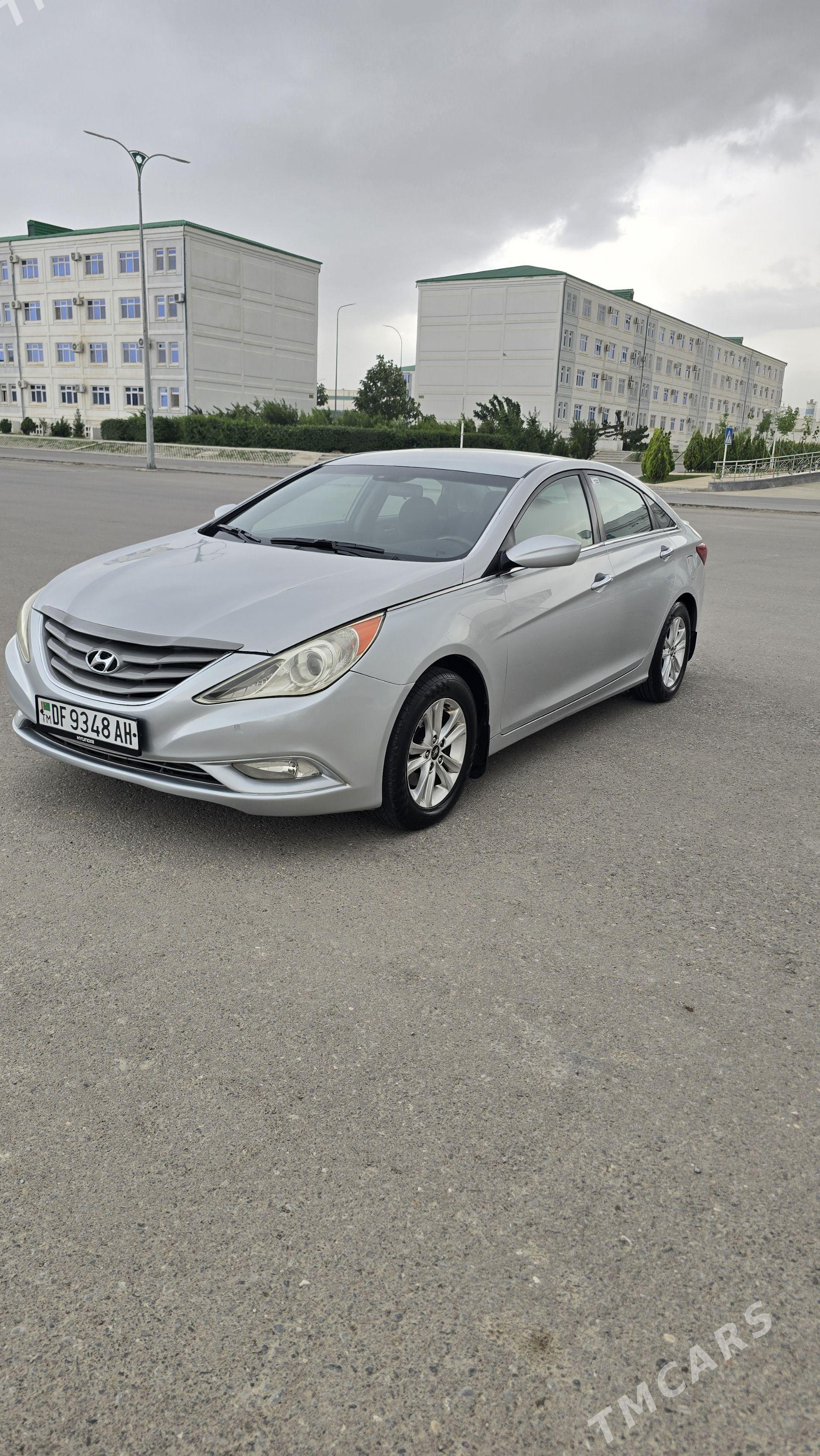 Hyundai Sonata 2011 - 175 000 TMT - Анев - img 1