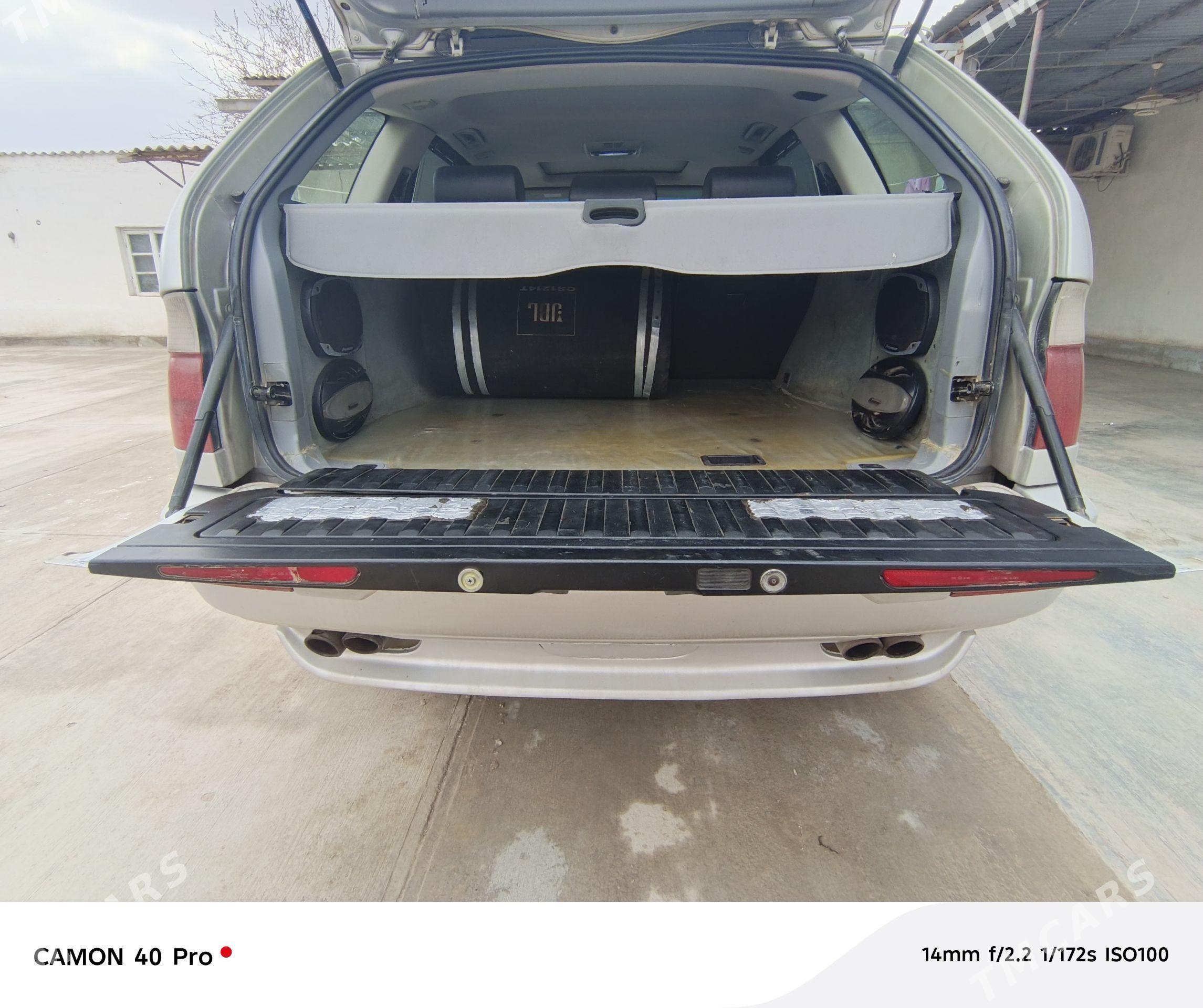 BMW X5 2002 - 125 000 TMT - Кëши - img 1