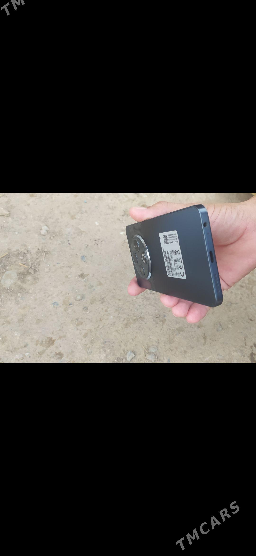 tekno spark 30 - Mary - img 1