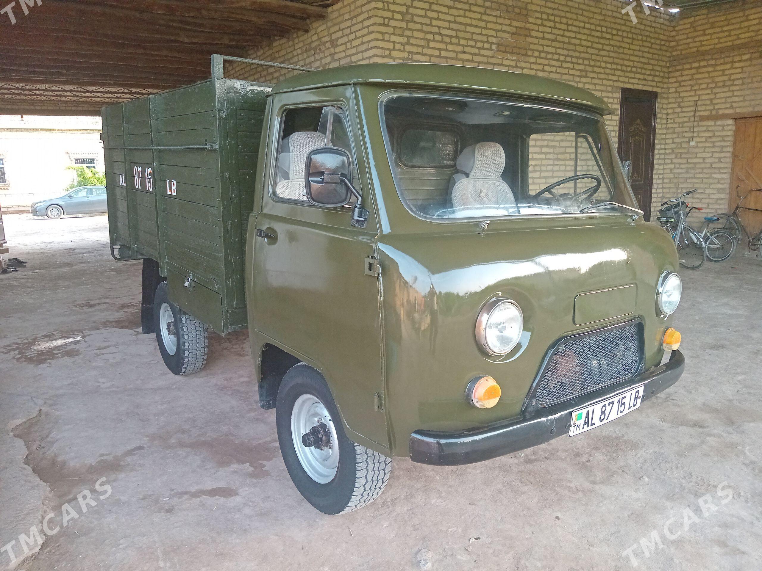 UAZ Profi 1980 - 70 000 TMT - Дянев - img 1