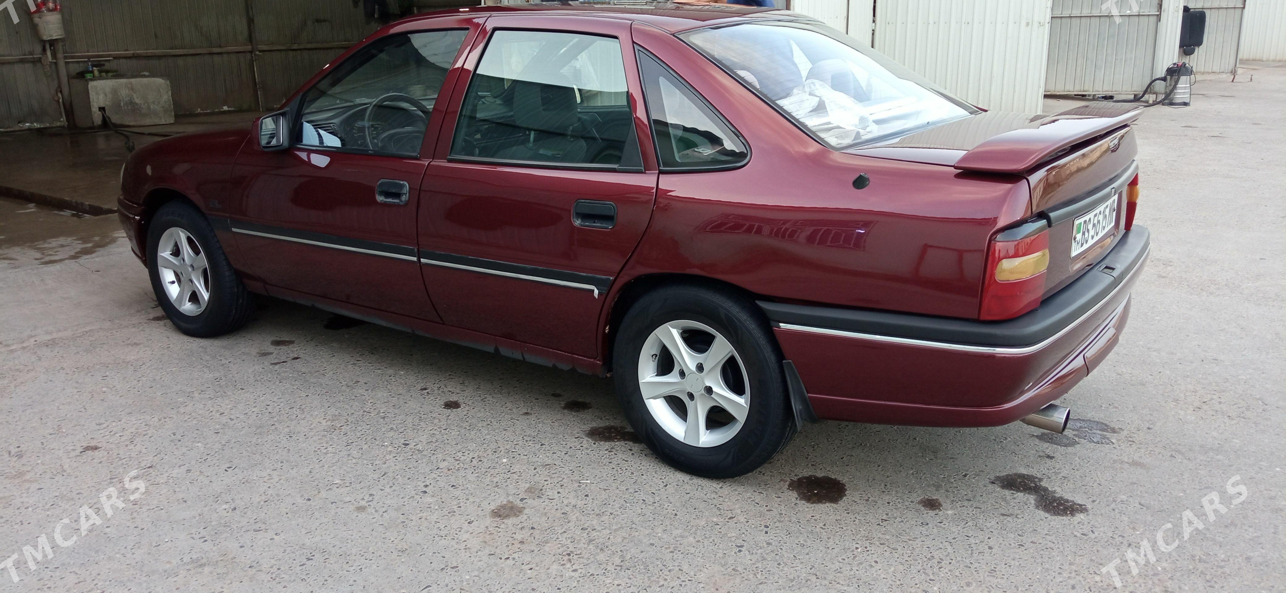 Opel Vectra 1992 - 55 000 TMT - Мары - img 1