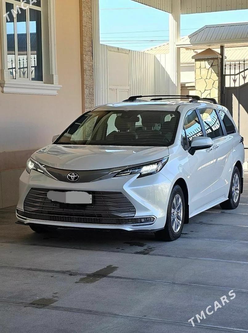 Toyota Sienna 2024 - 620 000 TMT - Ашхабад - img 1