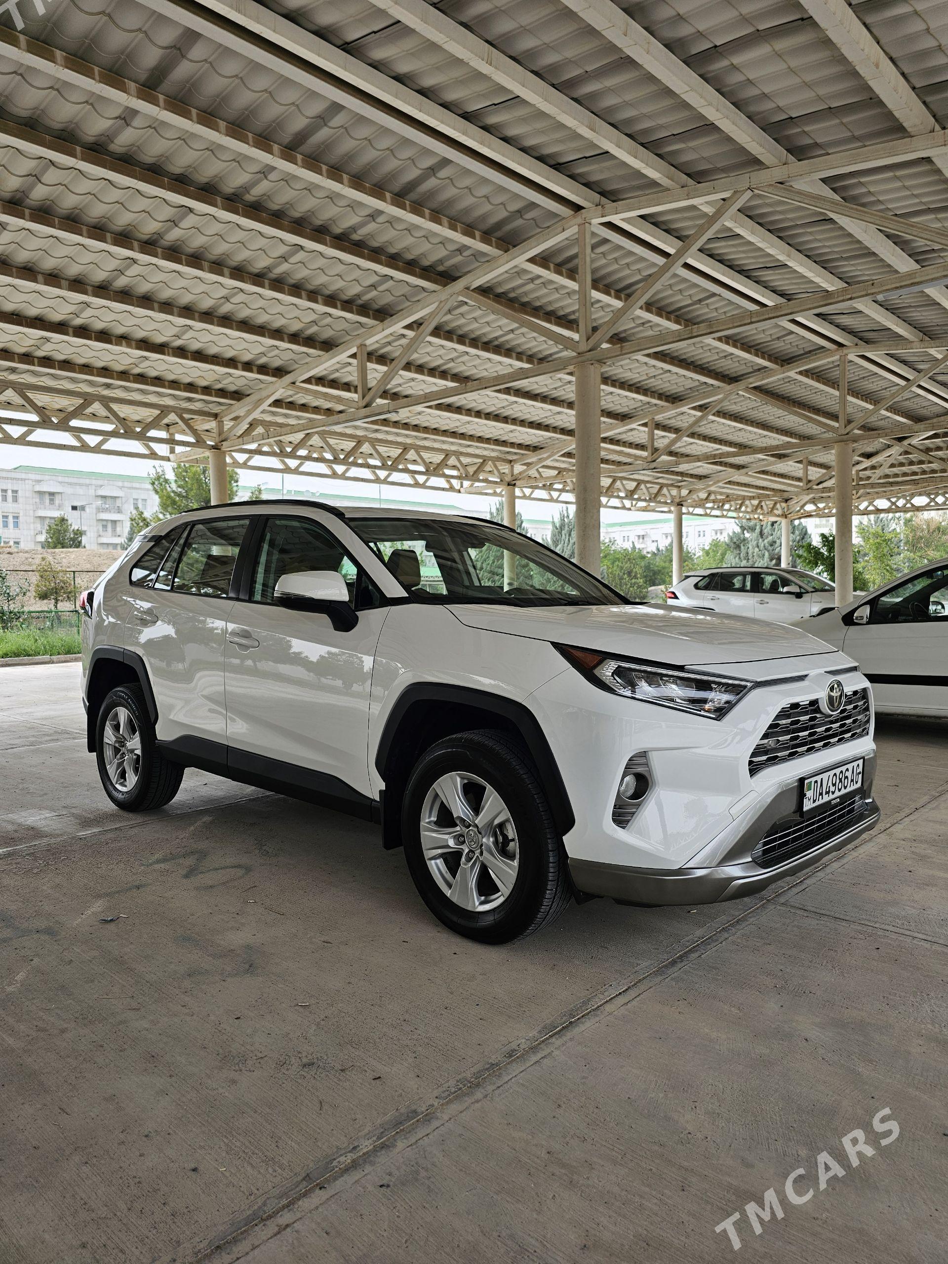 Toyota RAV4 2022 - 410 000 TMT - Aşgabat - img 1