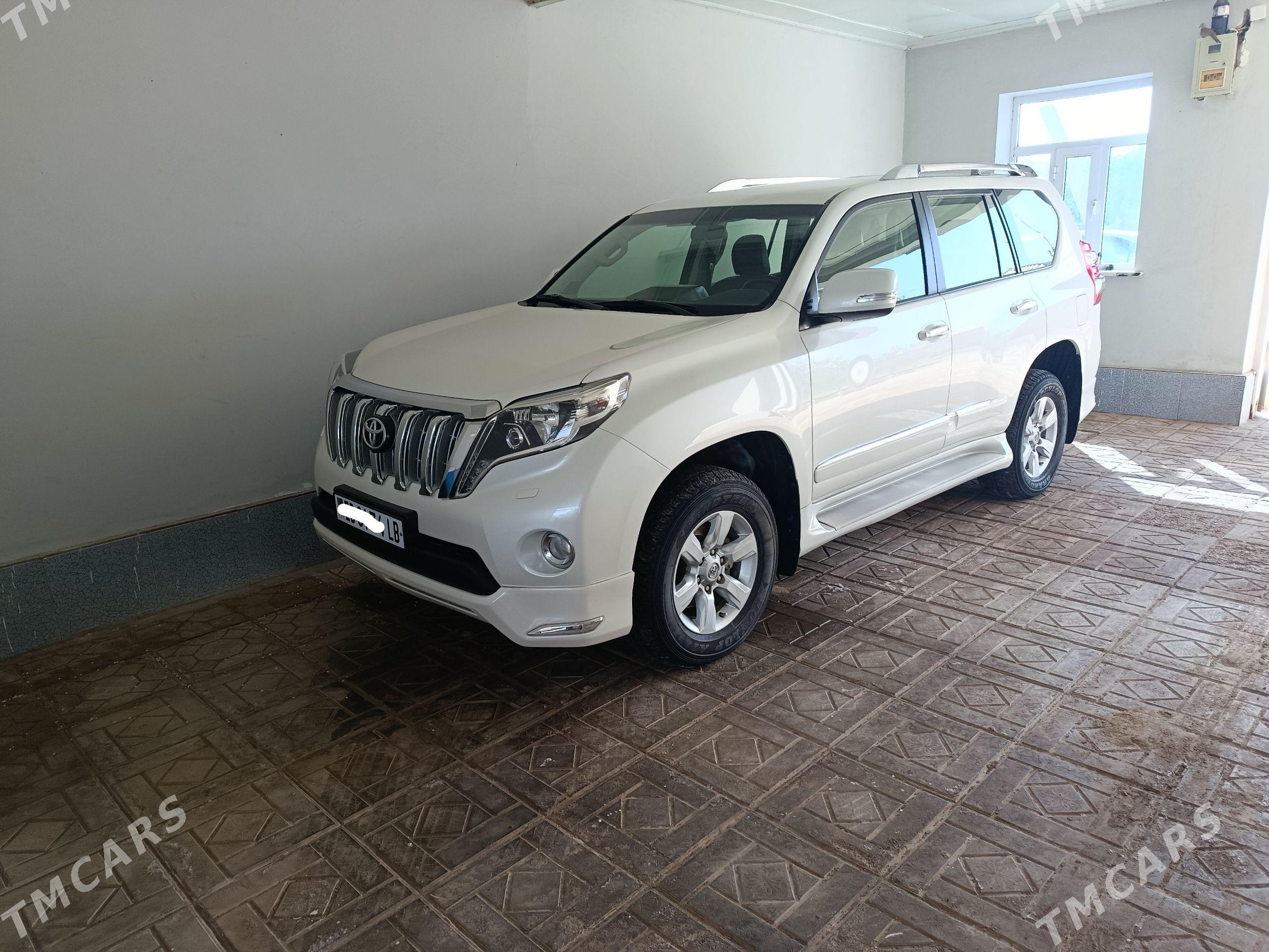 Toyota Land Cruiser Prado 2016 - 775 000 TMT - Керки - img 1