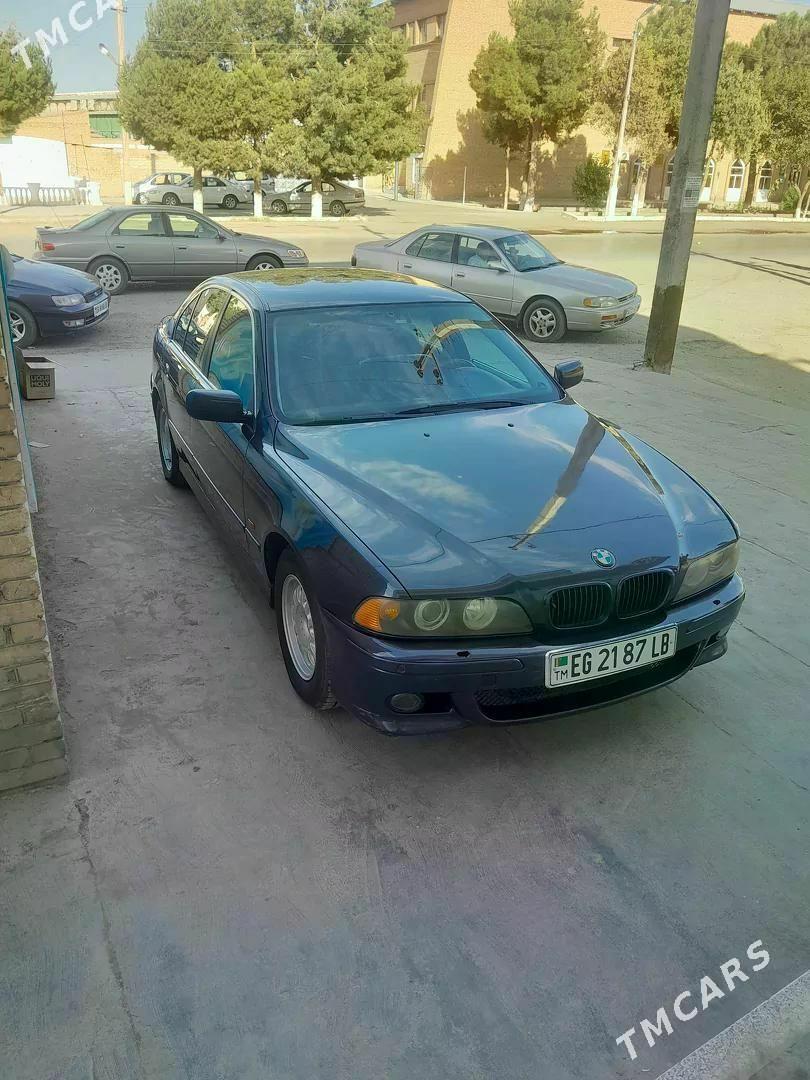 BMW 525 2002 - 114 000 TMT - Туркменабат - img 1
