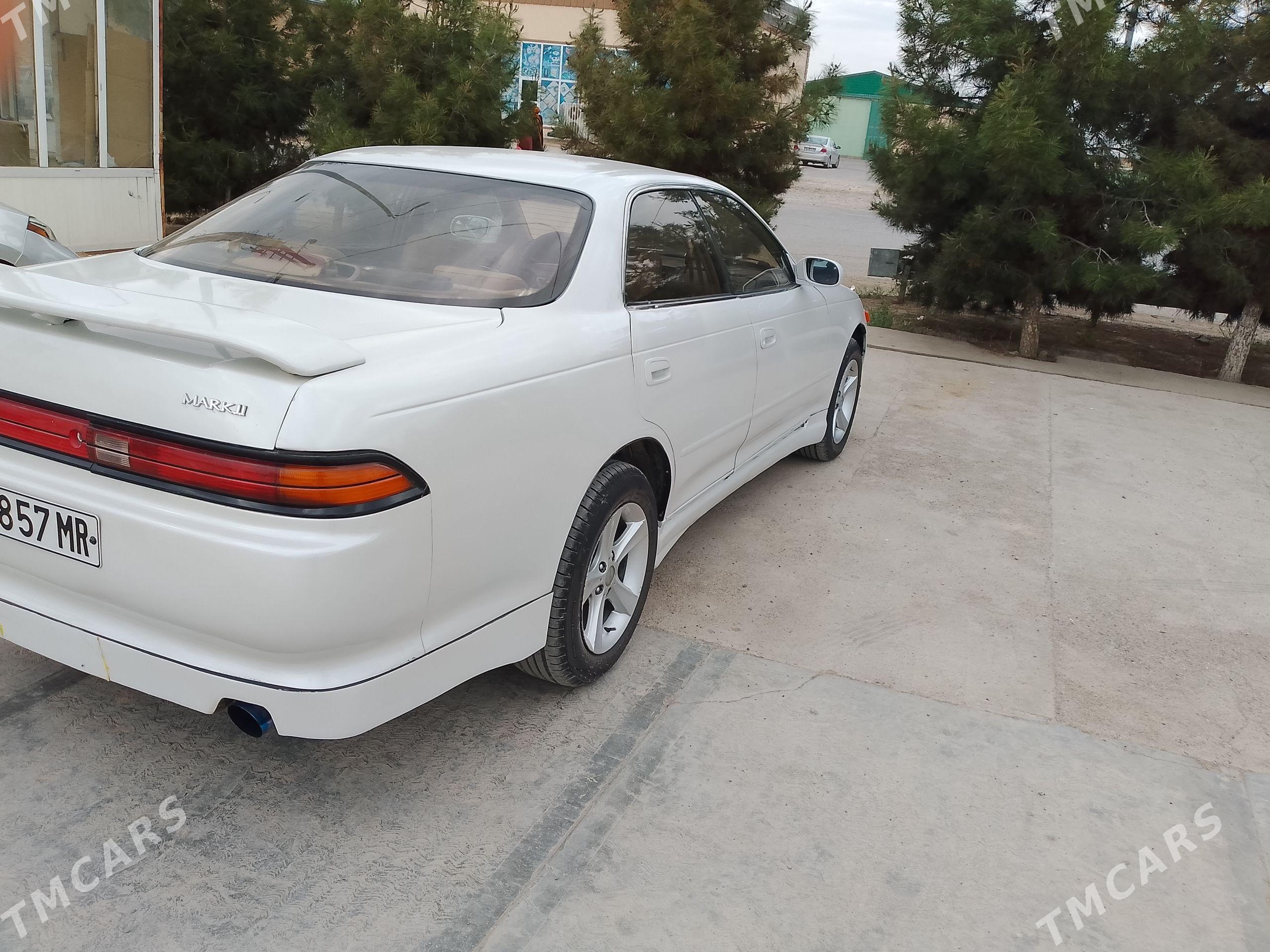 Toyota Mark II 1993 - 68 000 TMT - Мары - img 1
