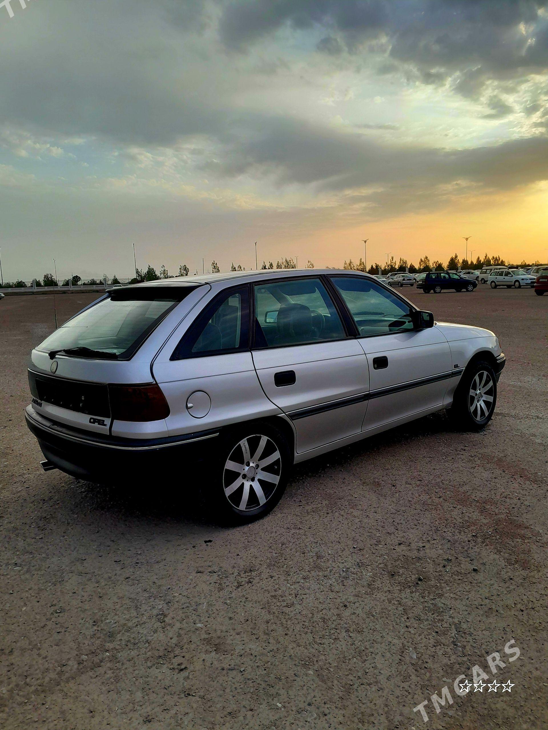 Opel Astra 1992 - 50 000 TMT - Дашогуз - img 1