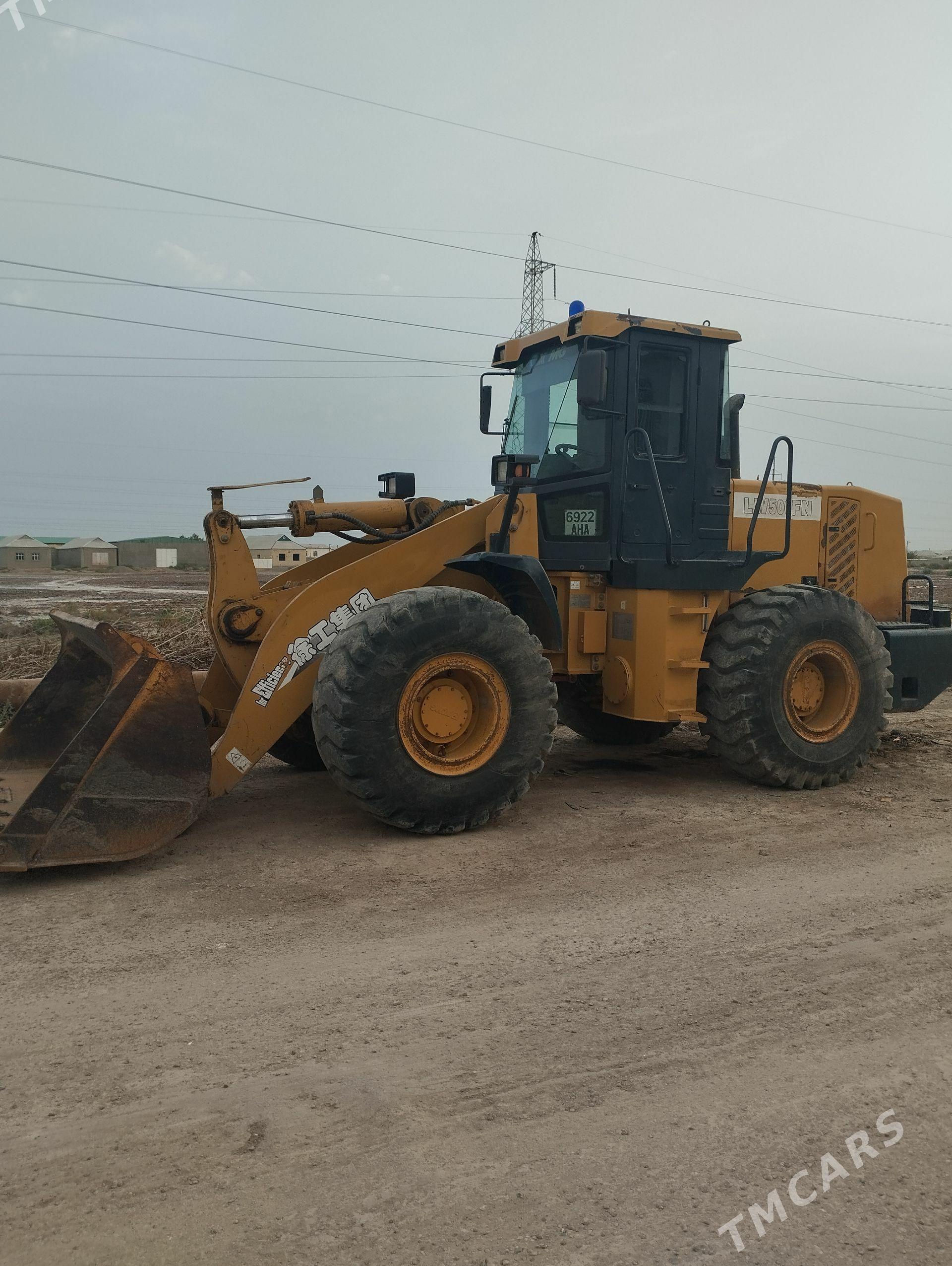 XCMG LW500F 2014 - 385 000 TMT - Täze zaman - img 1