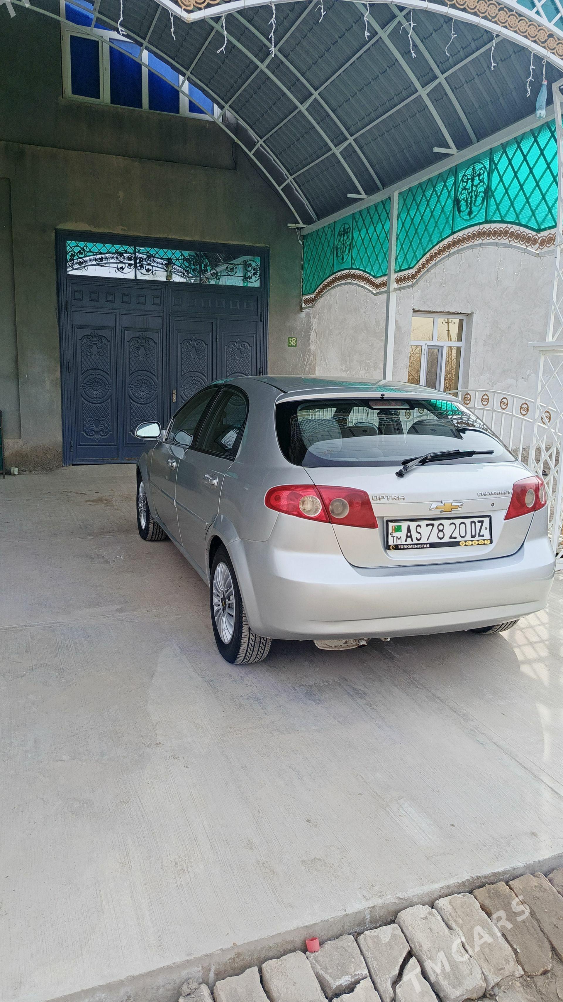 Chevrolet Lacetti 2005 - 75 000 TMT - Гурбансолтан Едже - img 1