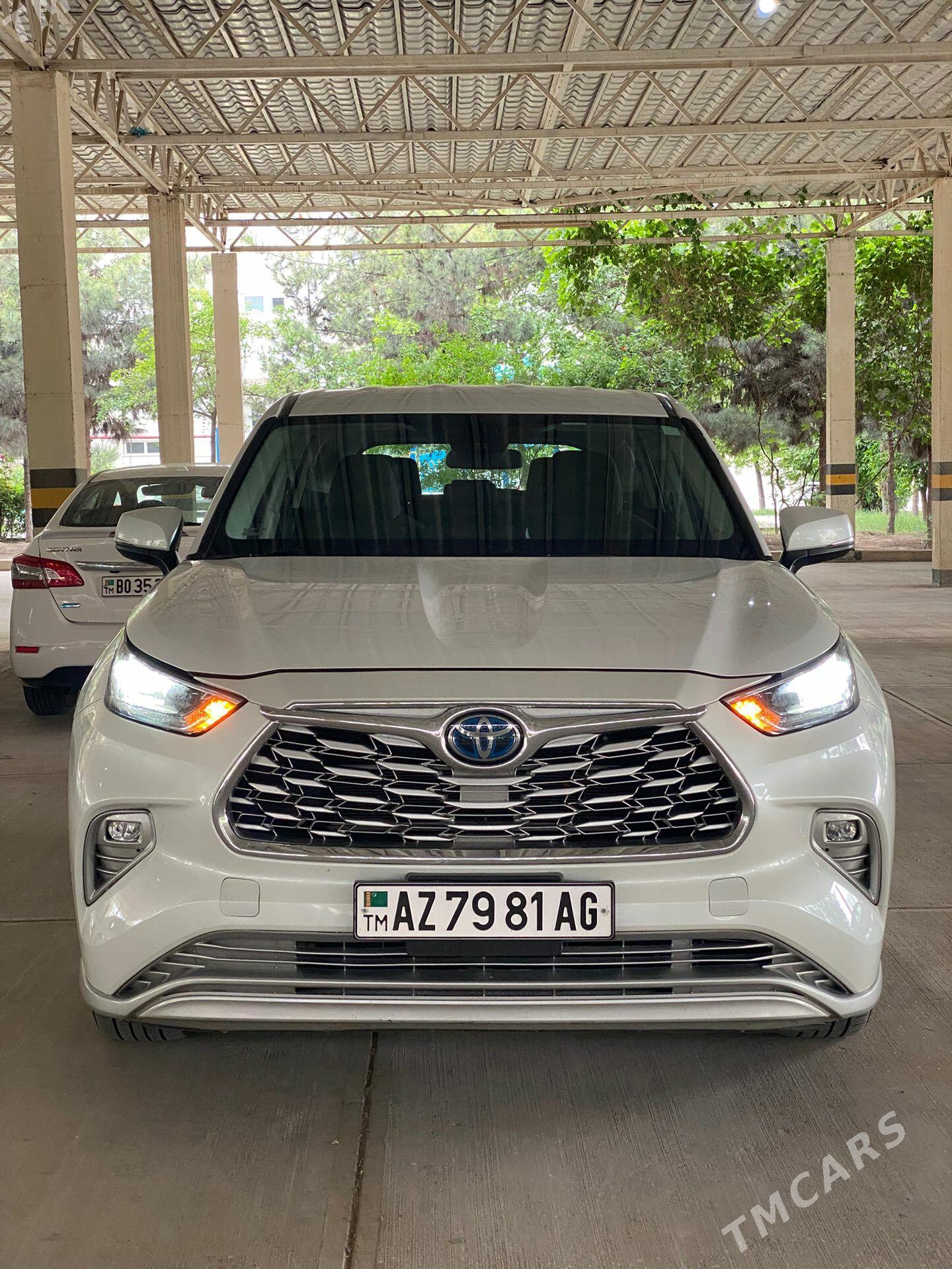 Toyota Highlander 2023 - 470 000 TMT - Aşgabat - img 1