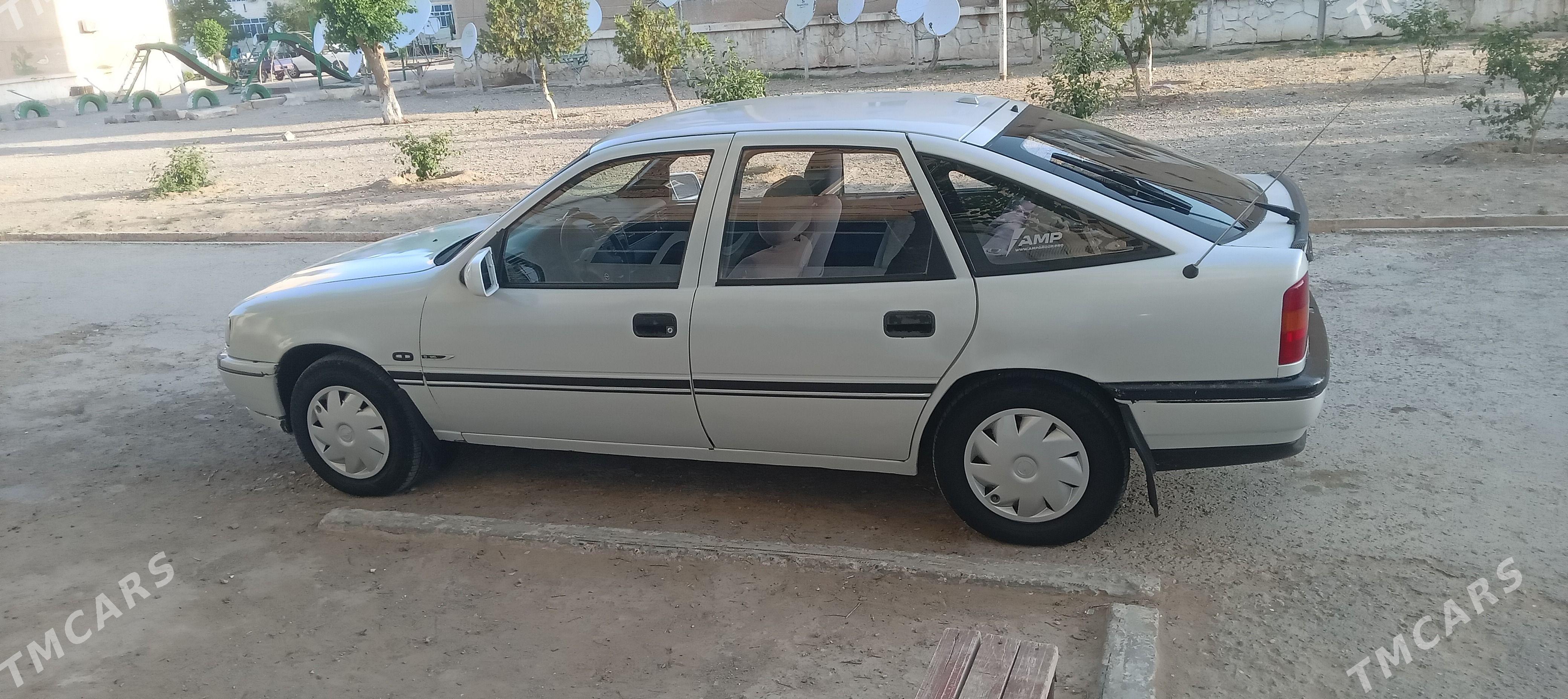 Opel Vectra 1991 - 30 000 TMT - Гызыларбат - img 1