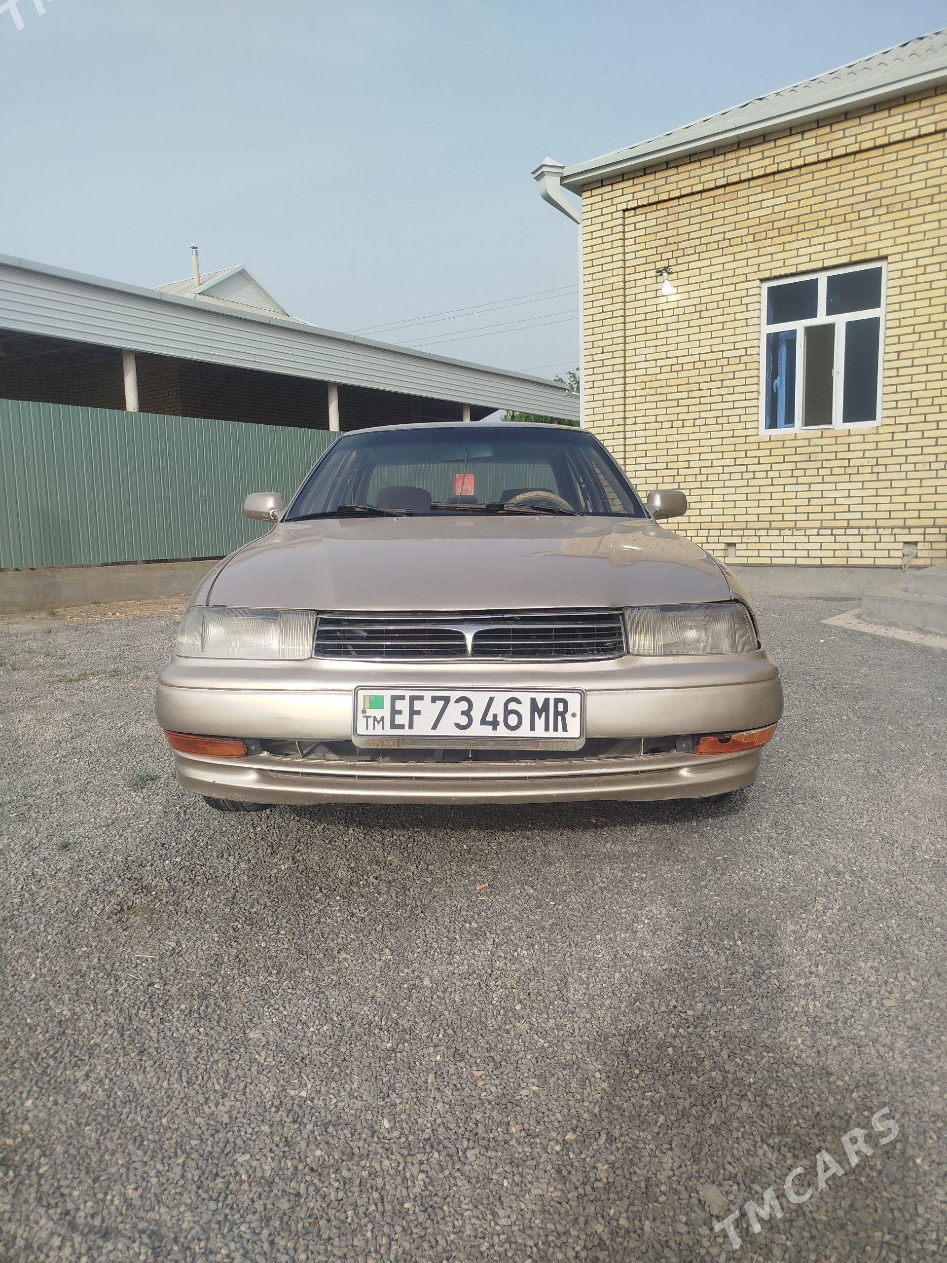 Toyota Camry 1993 - 60 000 TMT - Murgap - img 1