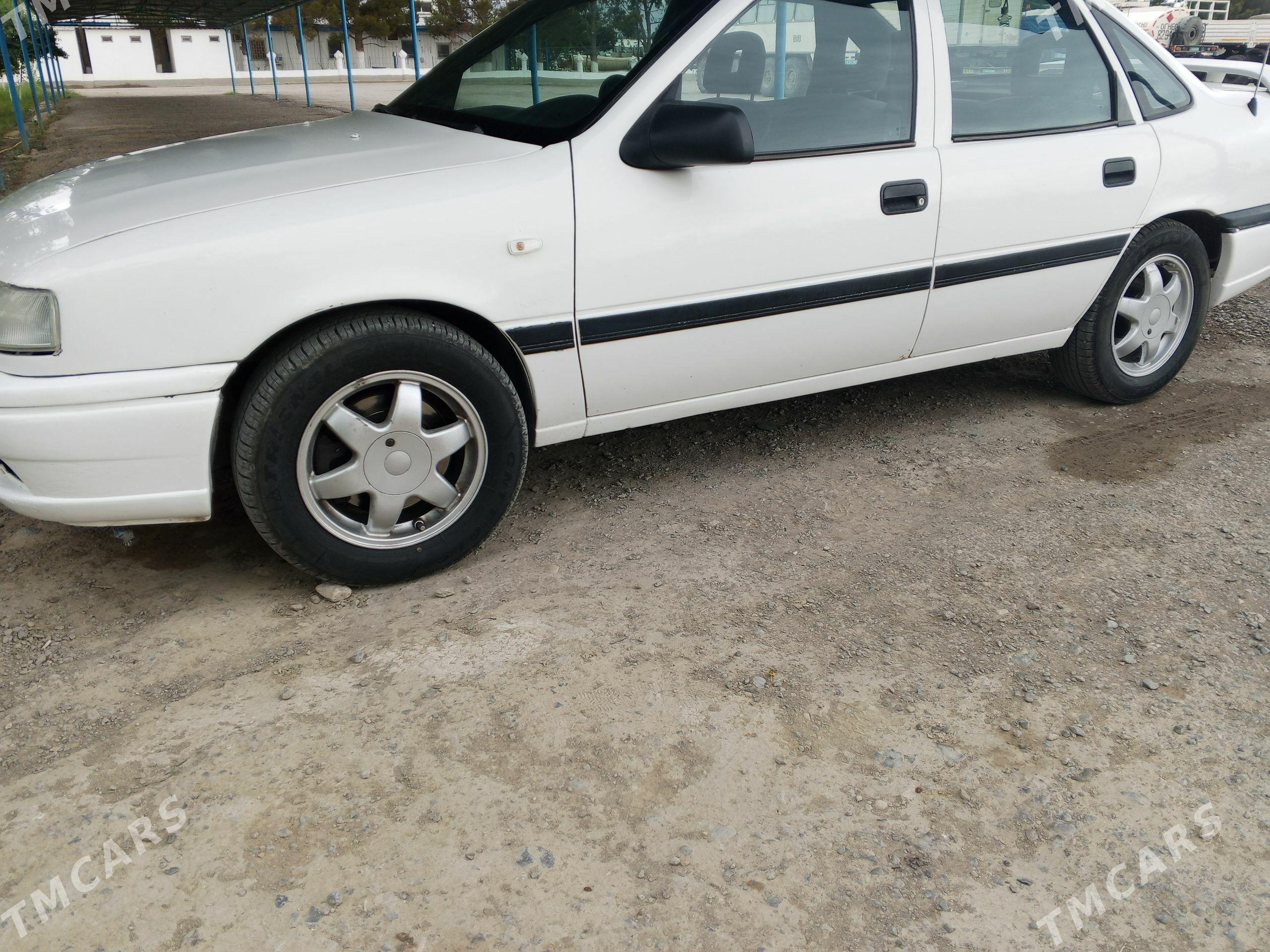 Opel Vectra 1995 - 53 000 TMT - Gyzylarbat - img 1