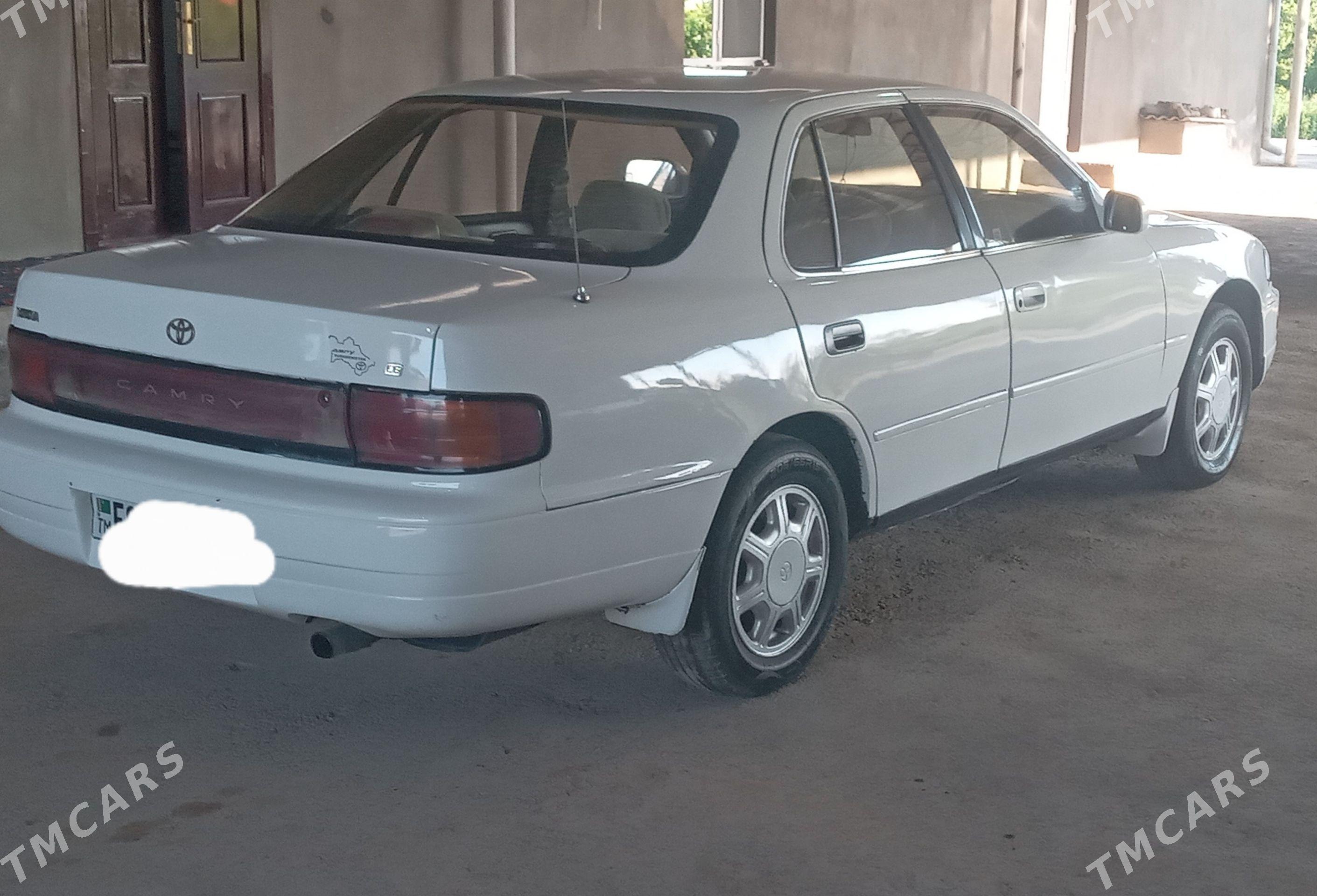 Toyota Camry 1994 - 93 000 TMT - Мургап - img 1