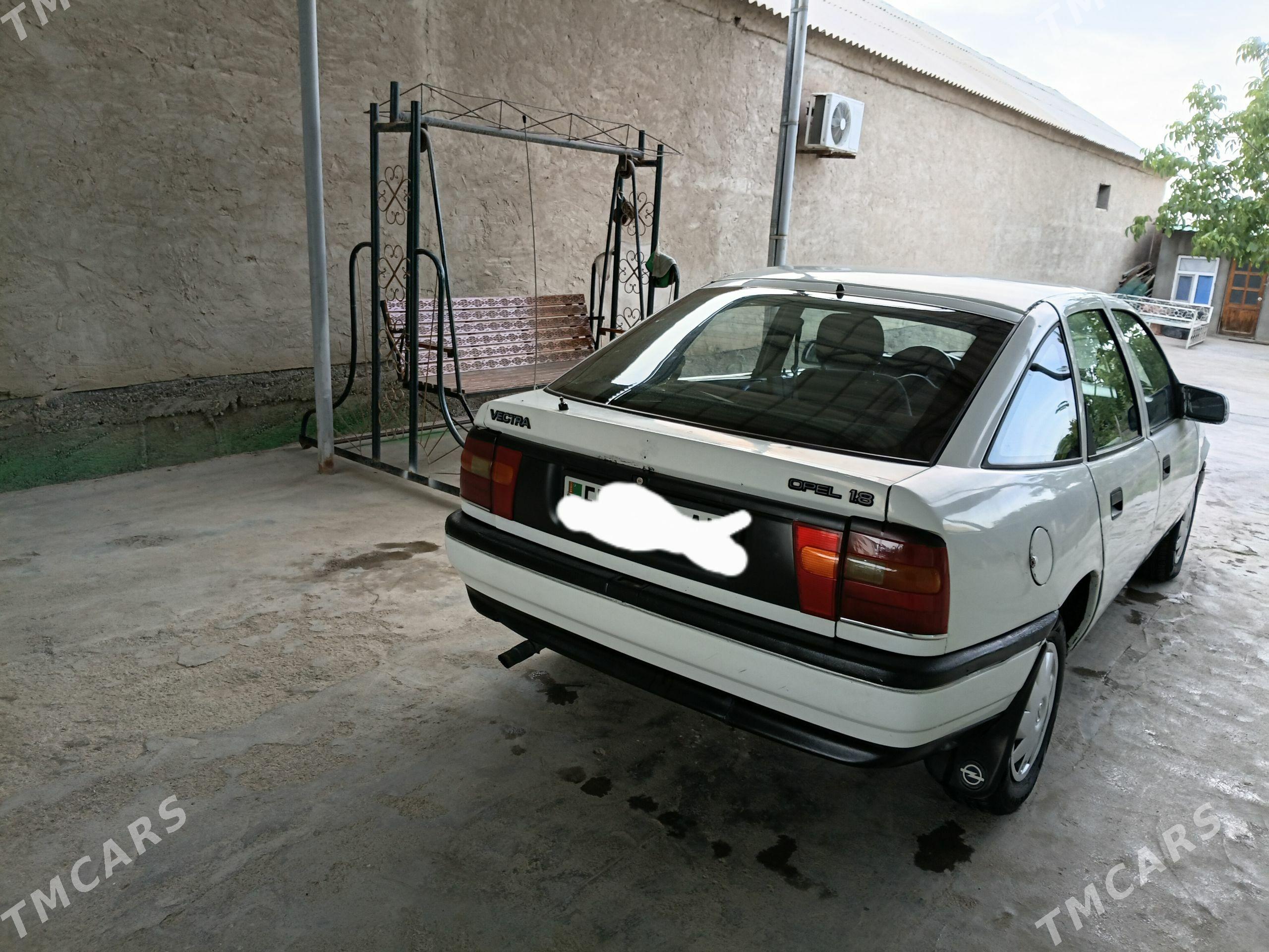 Opel Vectra 1992 - 27 000 TMT - Анев - img 1