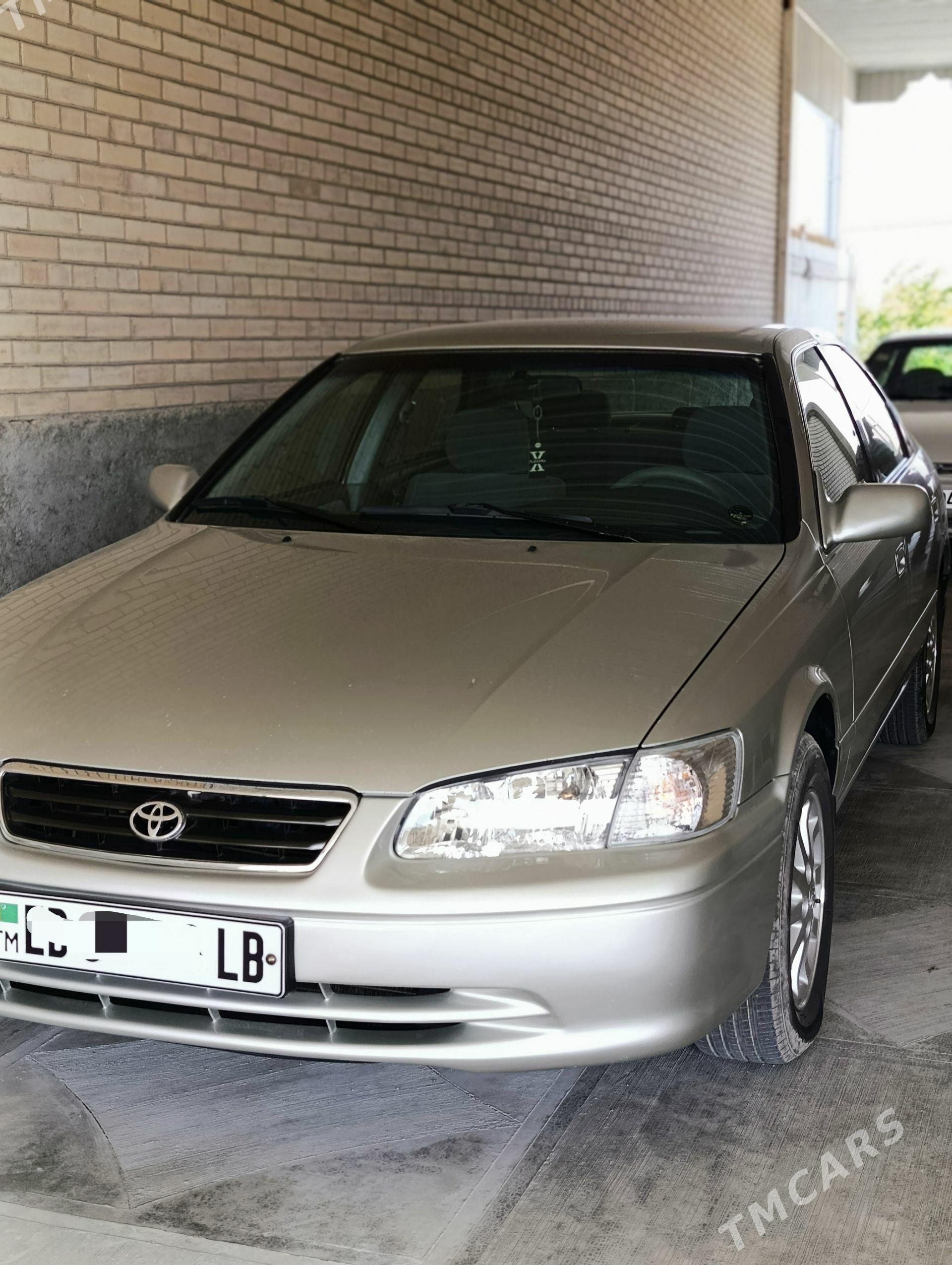 Toyota Camry 1999 - 215 000 TMT - Керки - img 1