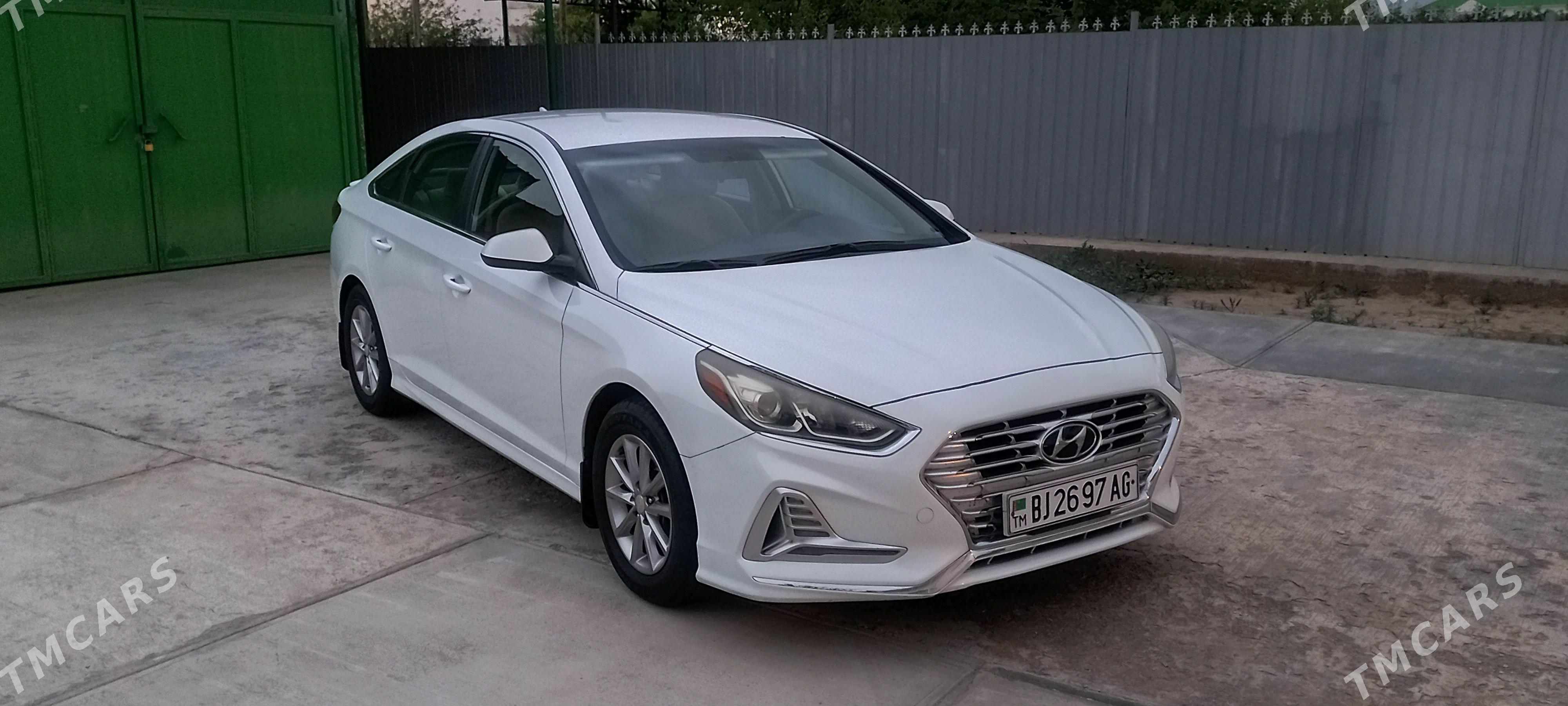 Hyundai Sonata 2018 - 230 000 TMT - Täze zaman - img 1