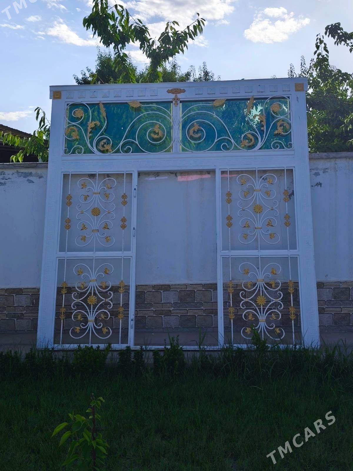 Gapy,Demir Warata - Анев - img 1
