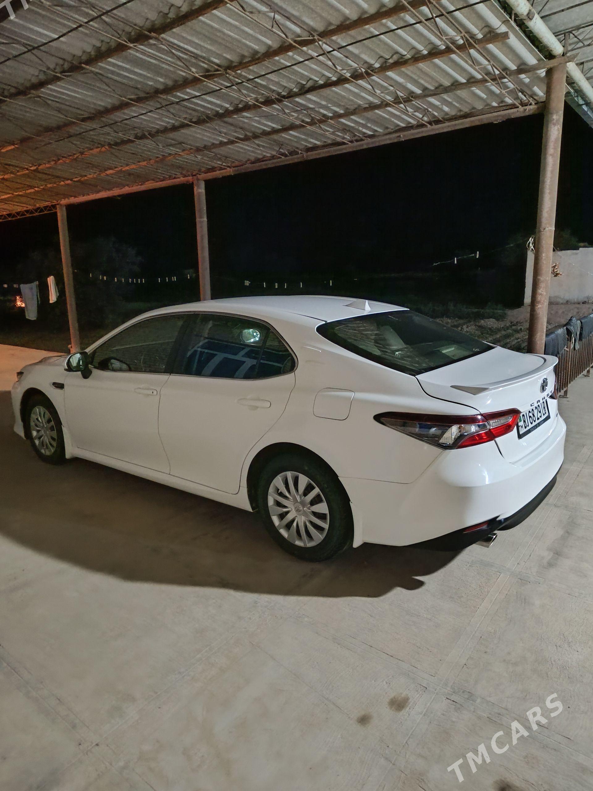 Toyota Camry 2021 - 230 000 TMT - Саят - img 1