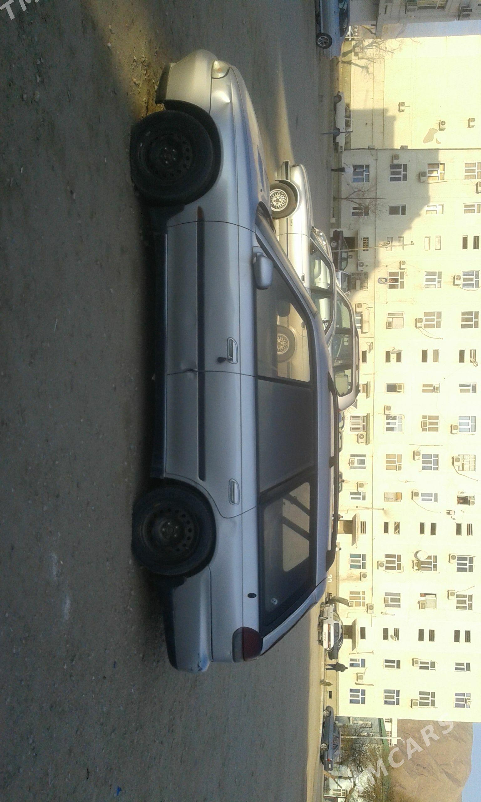 Subaru Legacy 1998 - 11 000 TMT - Балканабат - img 1