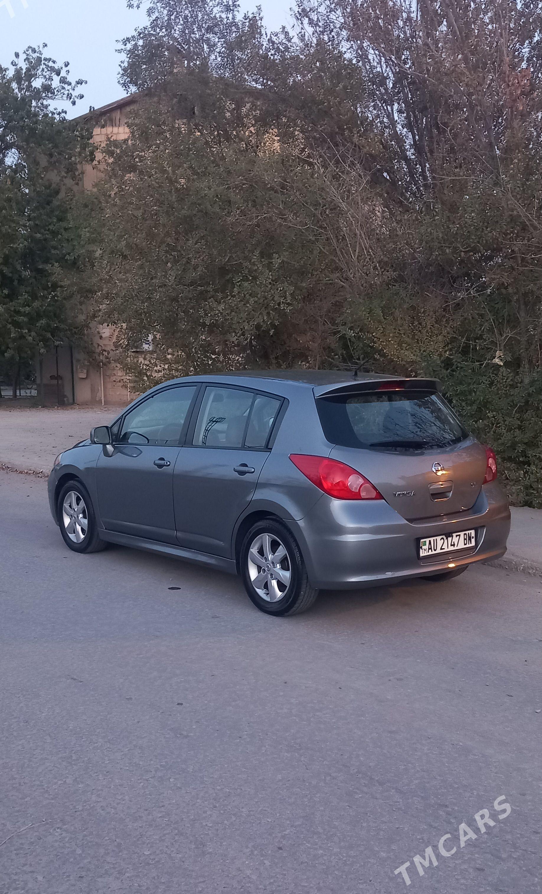 Nissan Versa 2012 - 150 000 TMT - Балканабат - img 1
