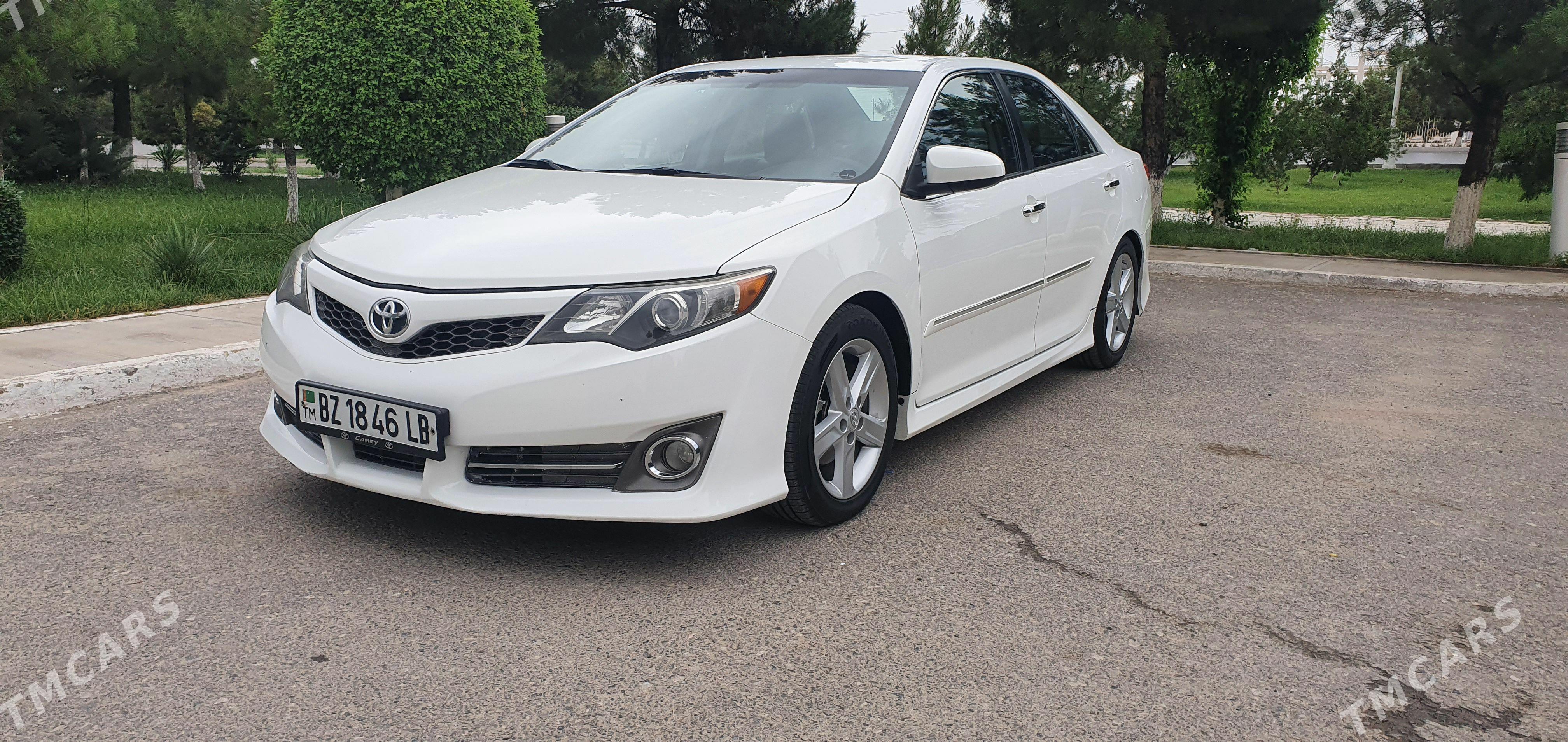 Toyota Camry 2012 - 230 000 TMT - Туркменабат - img 1