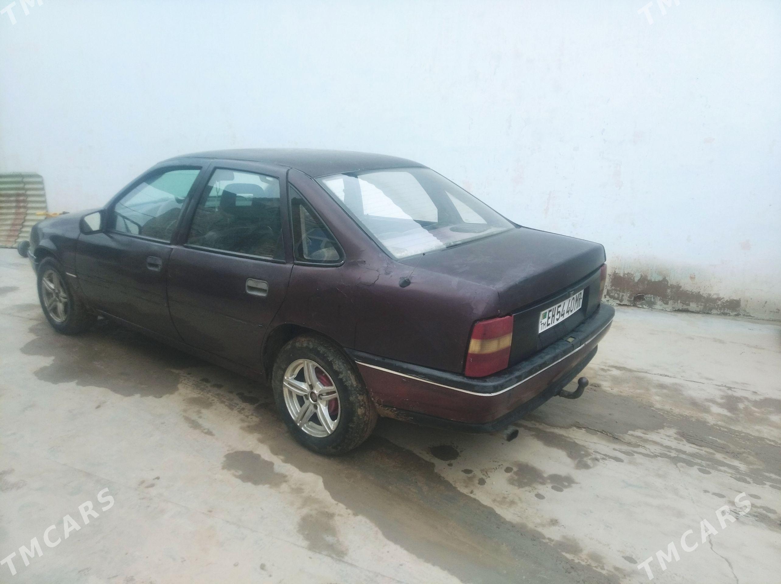 Opel Vectra 1991 - 25 000 TMT - Ýolöten - img 1