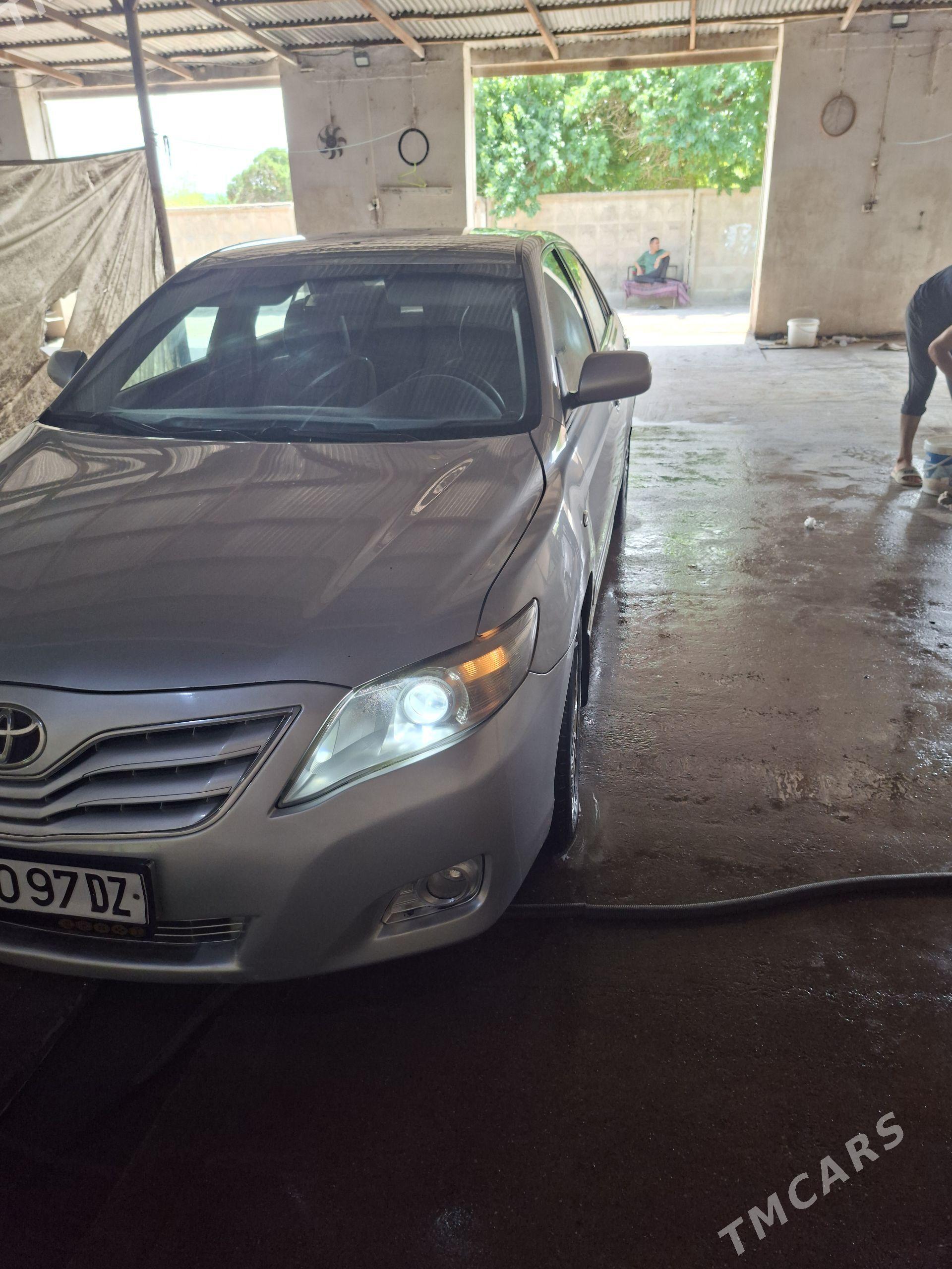 Toyota Camry 2010 - 170 000 TMT - Дашогуз - img 1