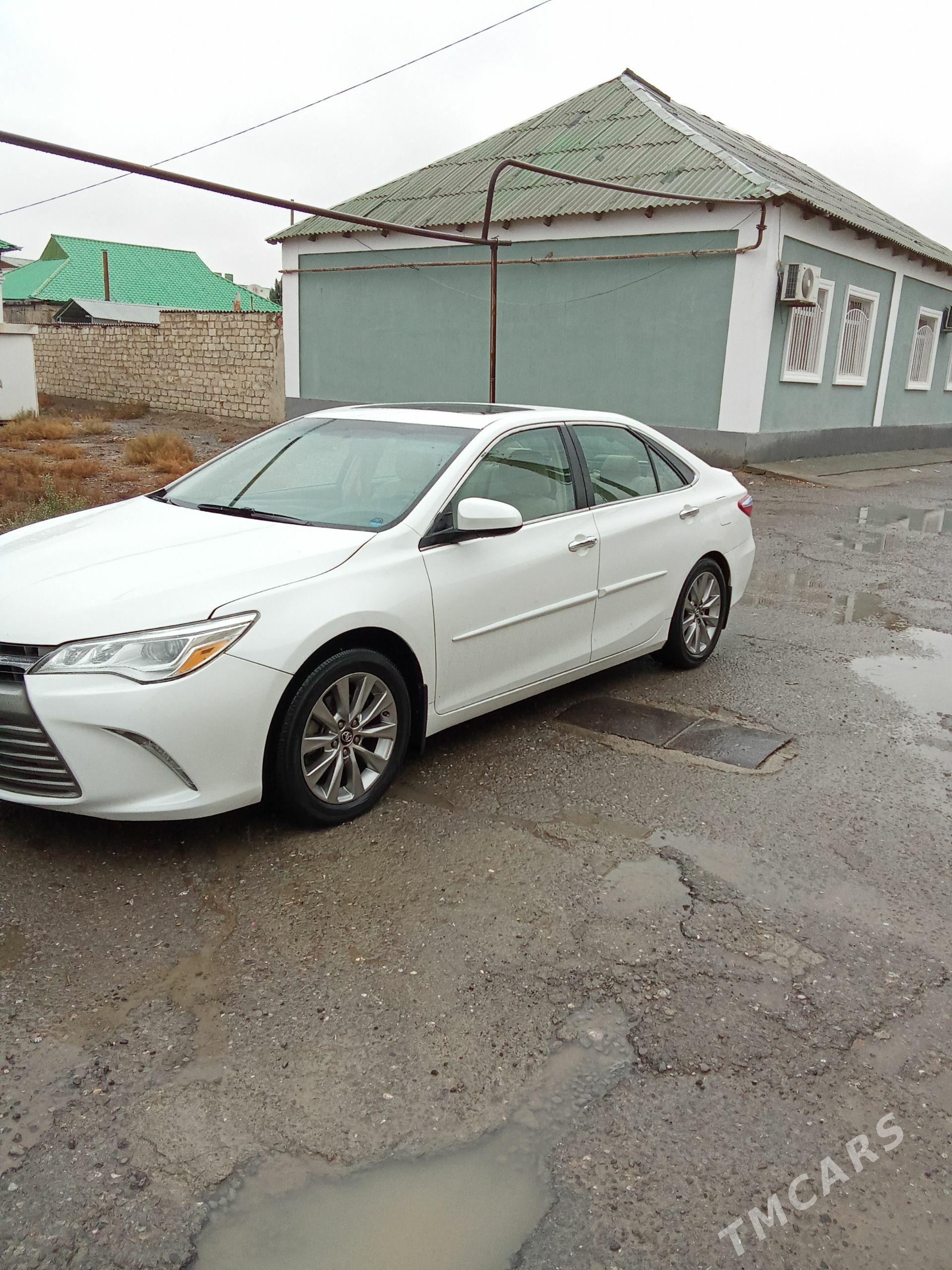 Toyota Camry 2017 - 285 000 TMT - Hitrowka - img 1