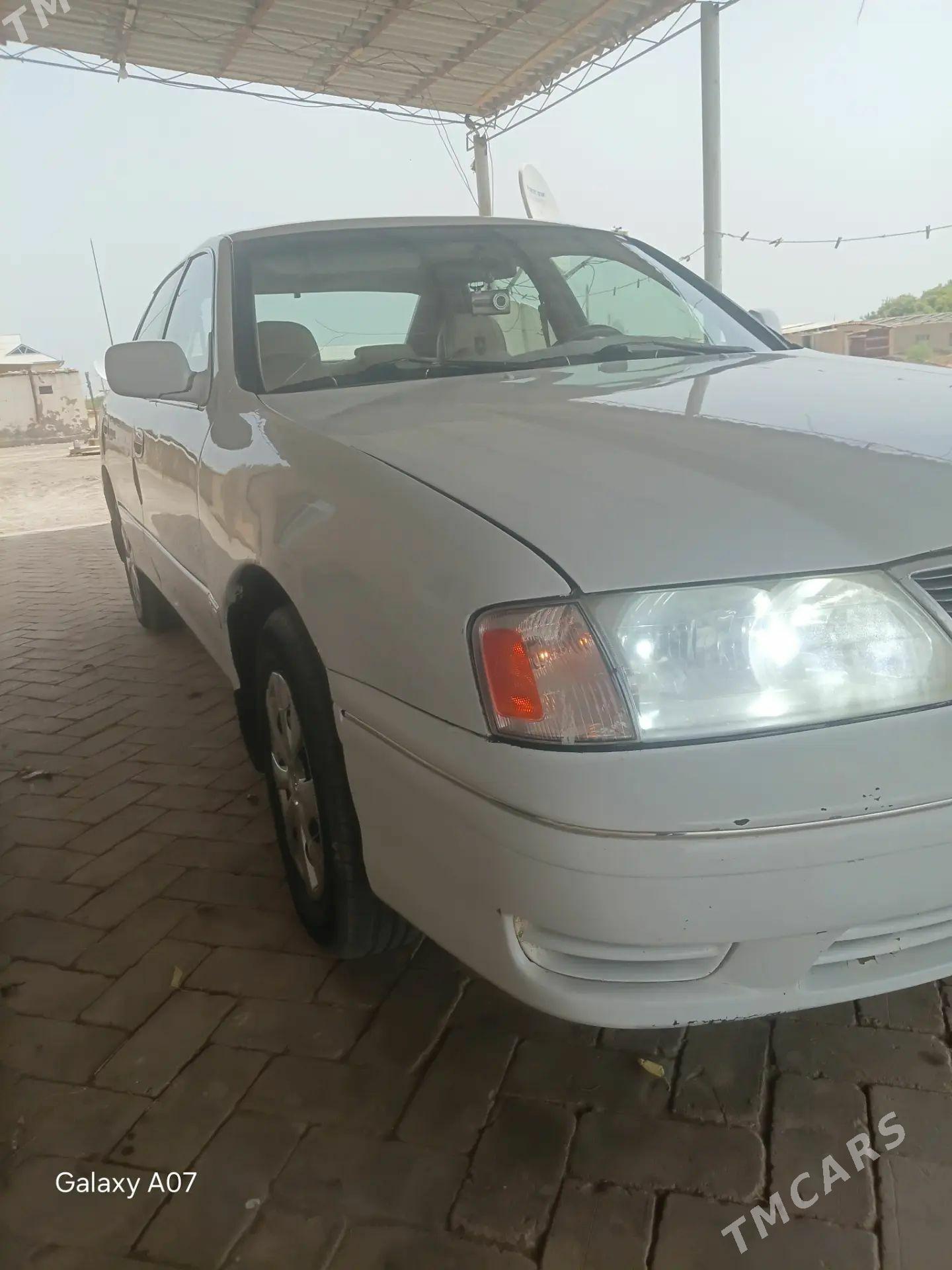 Toyota Avalon 1996 - 130 000 TMT - Туркменгала - img 1