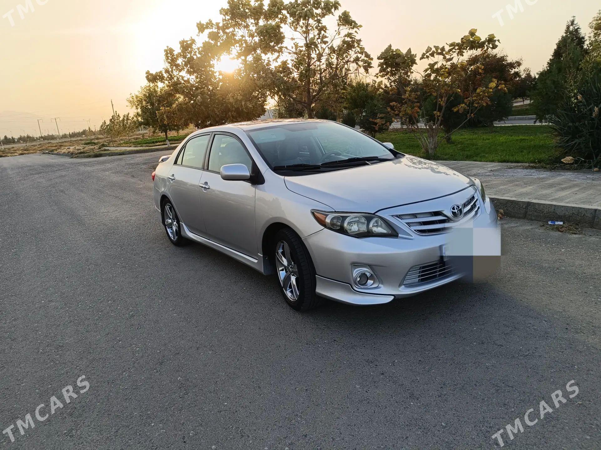 Toyota Corolla 2011 - 200 000 TMT - Бахарден - img 1
