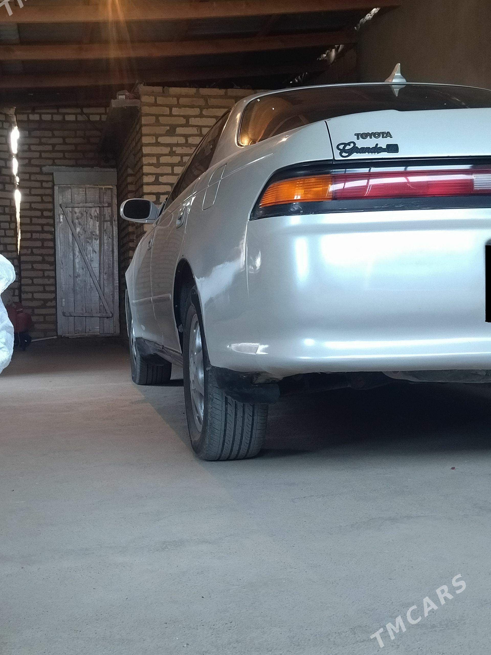 Toyota Mark II 1993 - 66 000 TMT - Mary - img 1