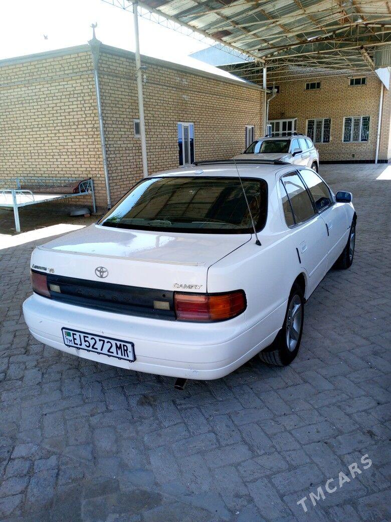 Toyota Camry 1993 - 85 000 TMT - Baýramaly - img 1