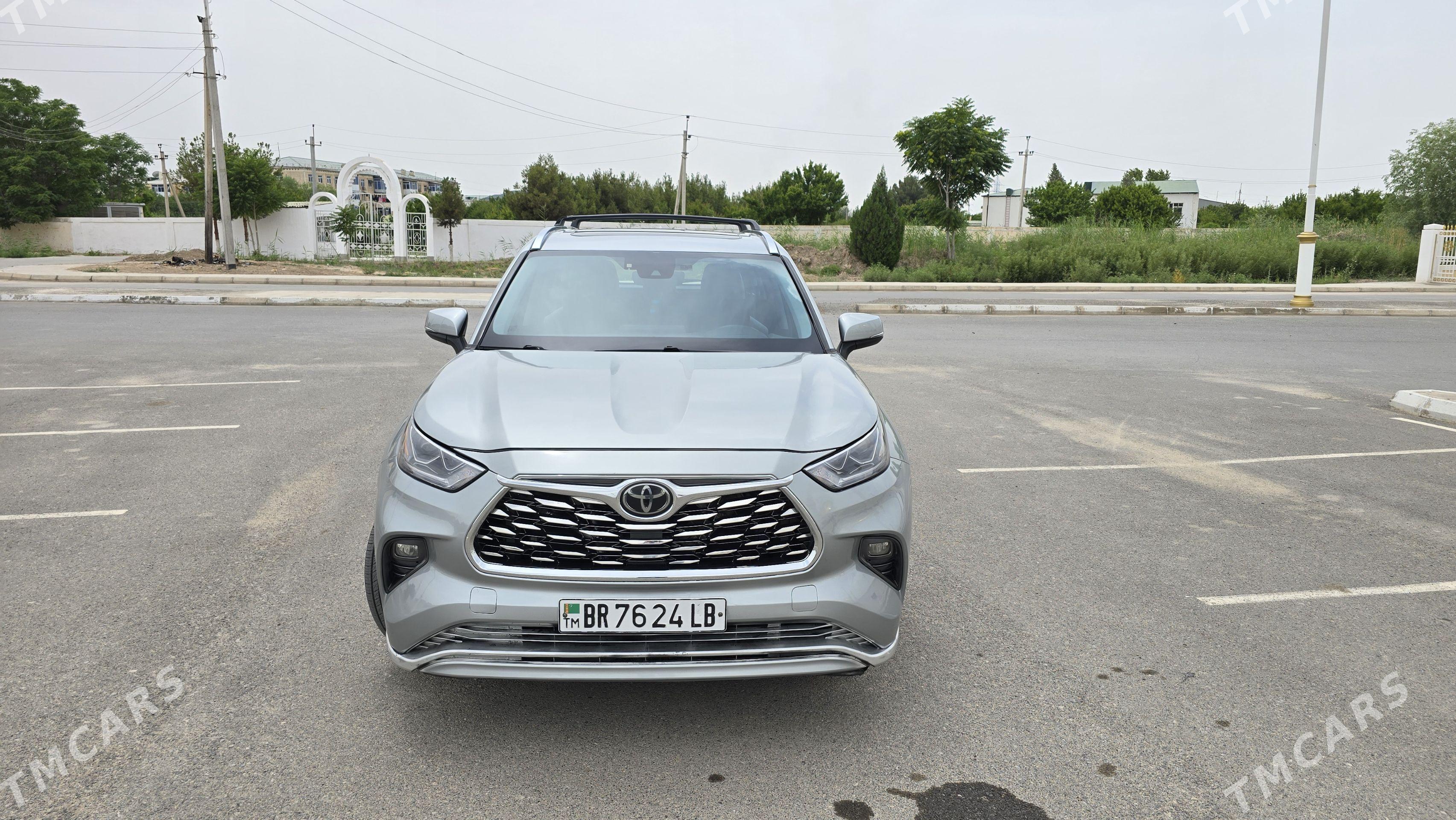 Toyota Highlander 2021 - 620 000 TMT - Türkmenabat - img 1
