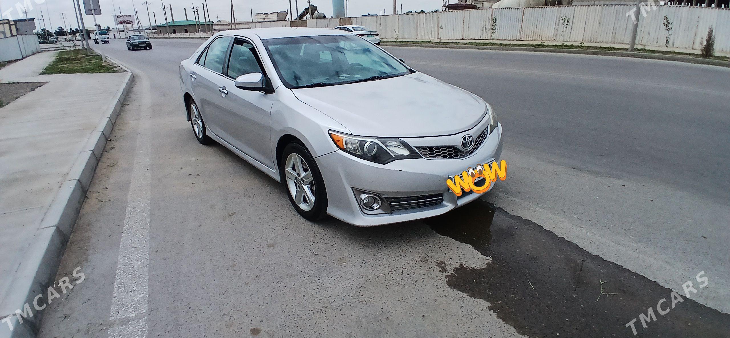 Toyota Camry 2013 - 235 000 TMT - Mary - img 1