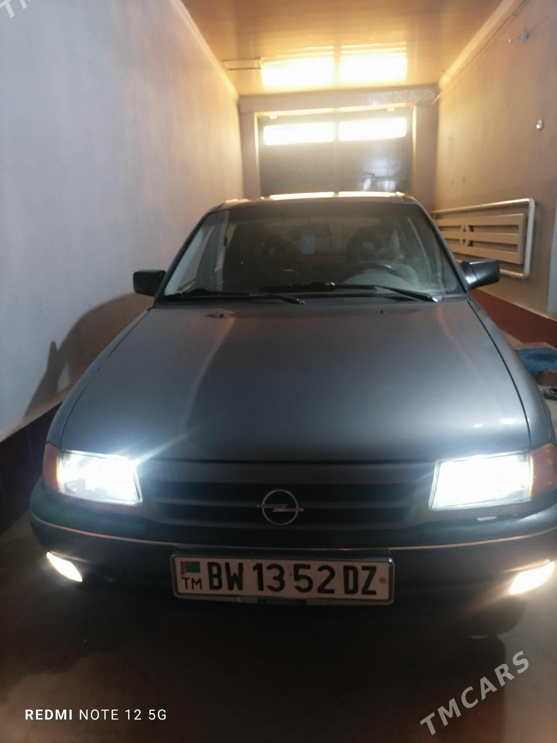 Opel Astra 1992 - 70 000 TMT - Акдепе - img 1