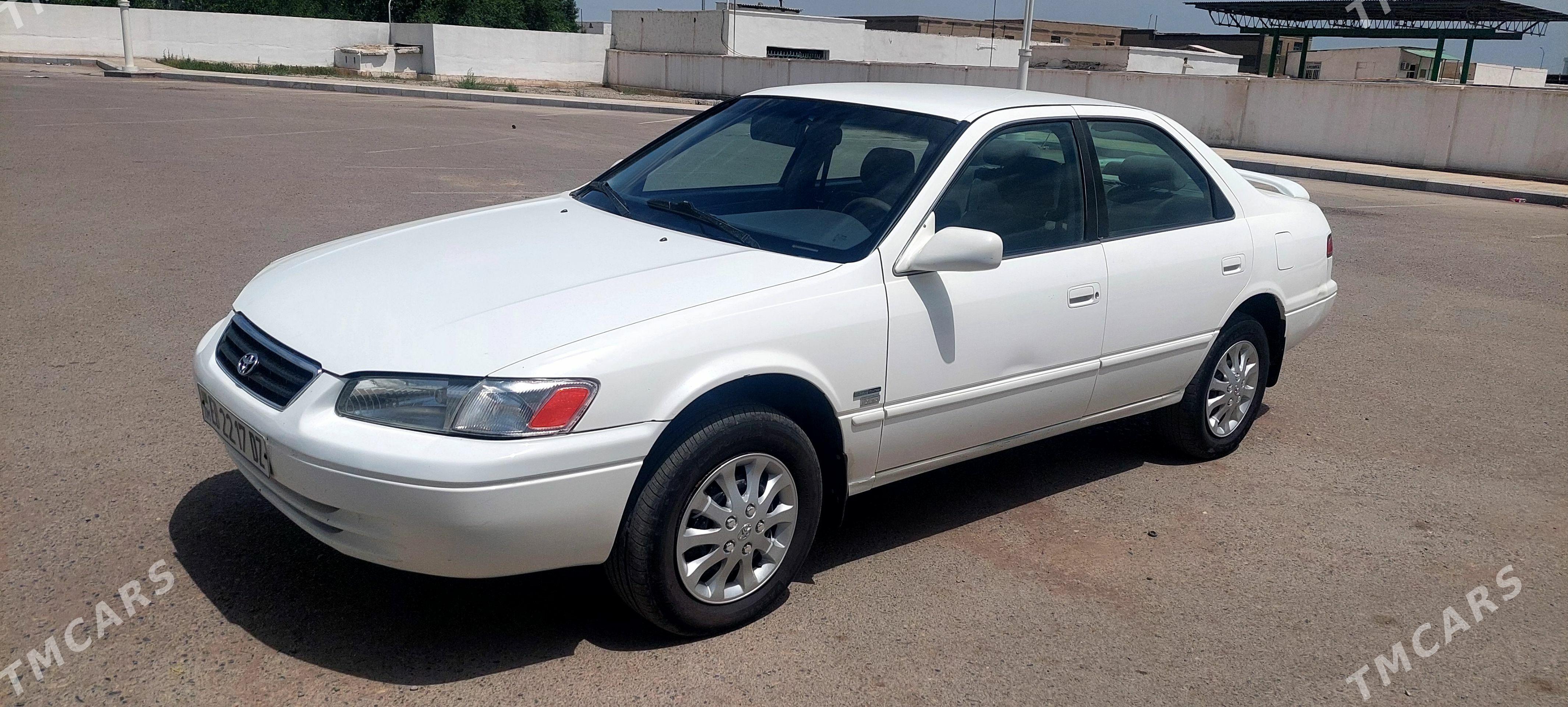 Toyota Camry 1998 - 150 000 TMT - Дашогуз - img 1