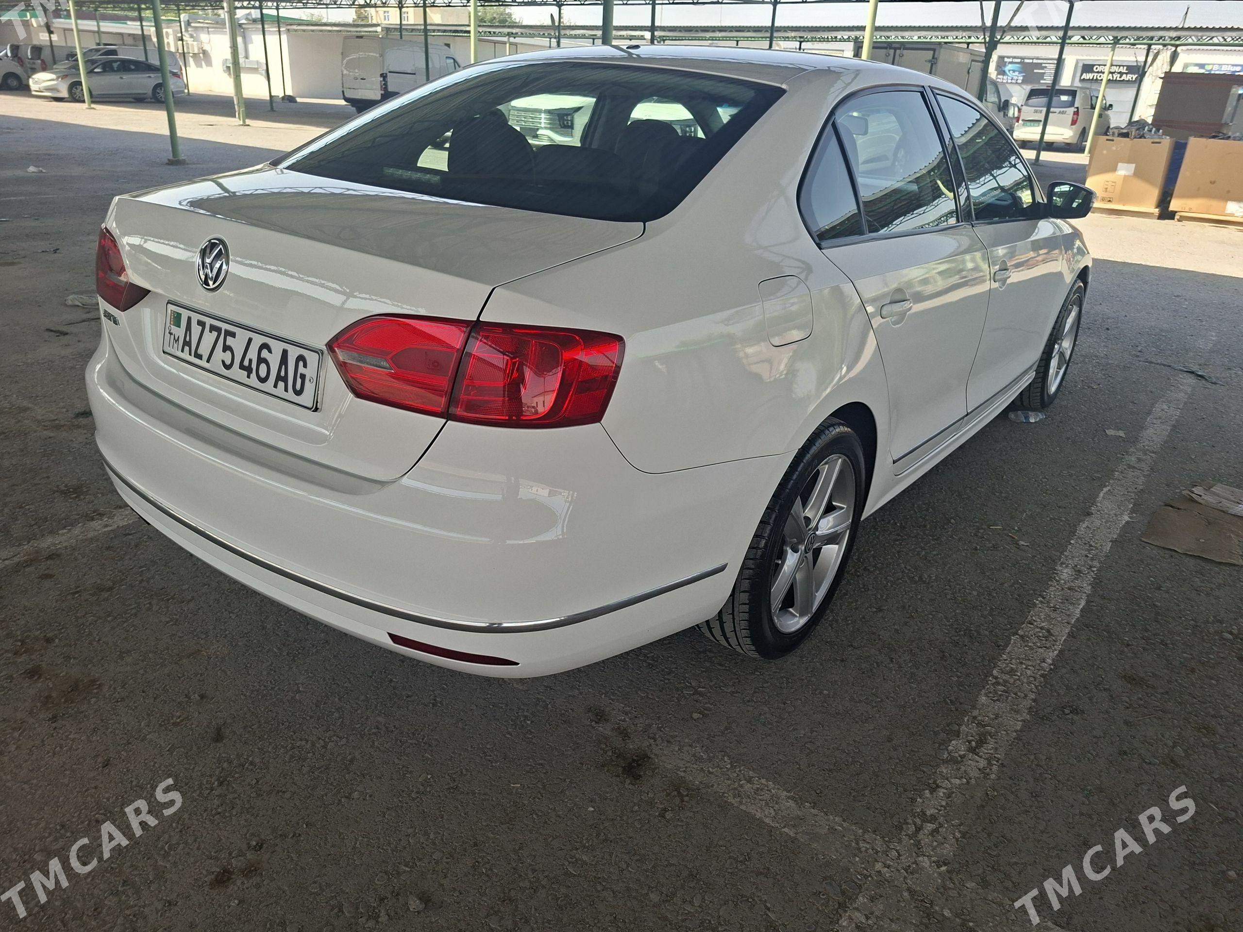 Volkswagen Jetta 2010 - 140 000 TMT - 2 мкр - img 1