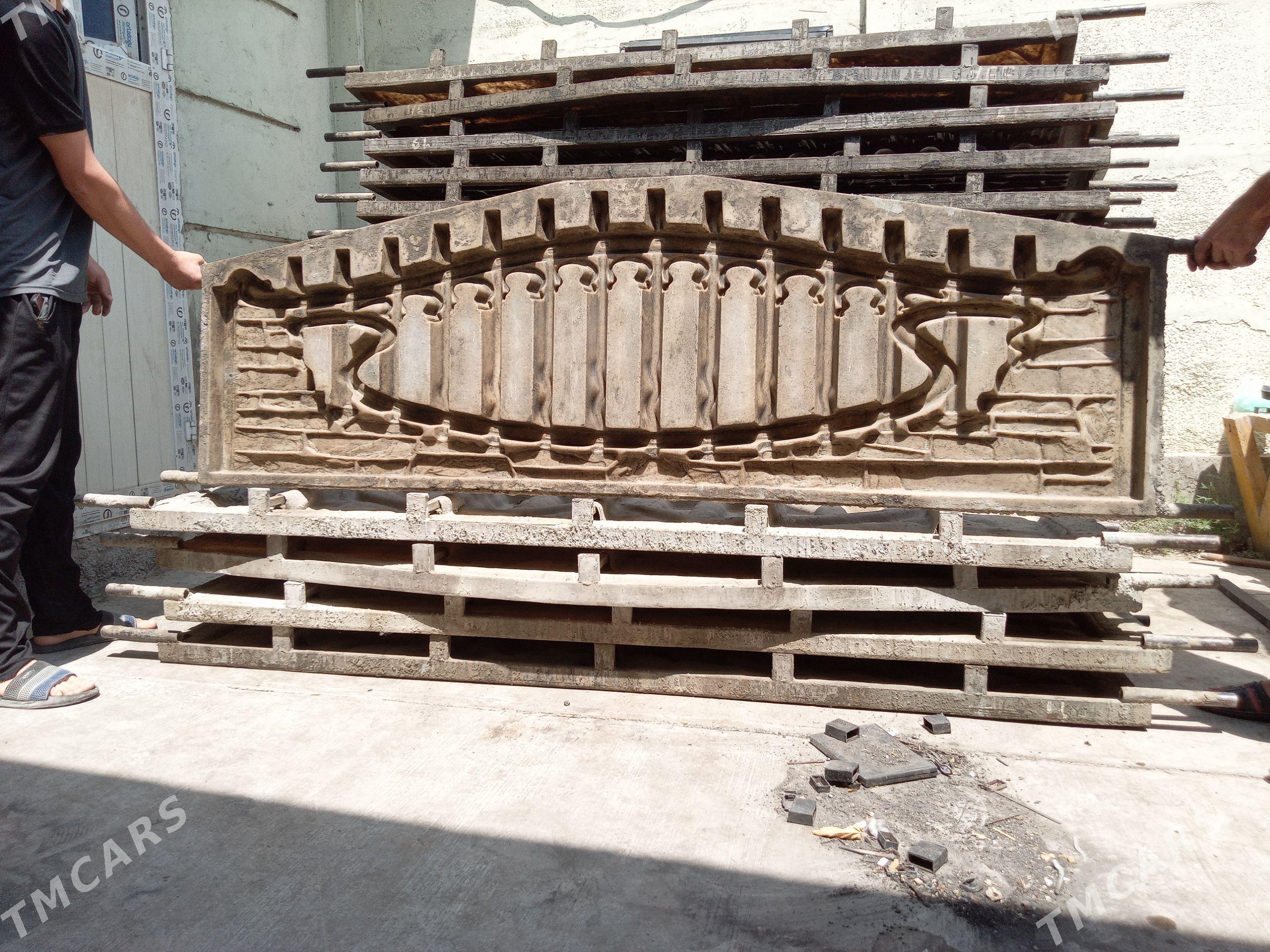 Ýewra beton zabor galyplary - Gökdepe - img 1