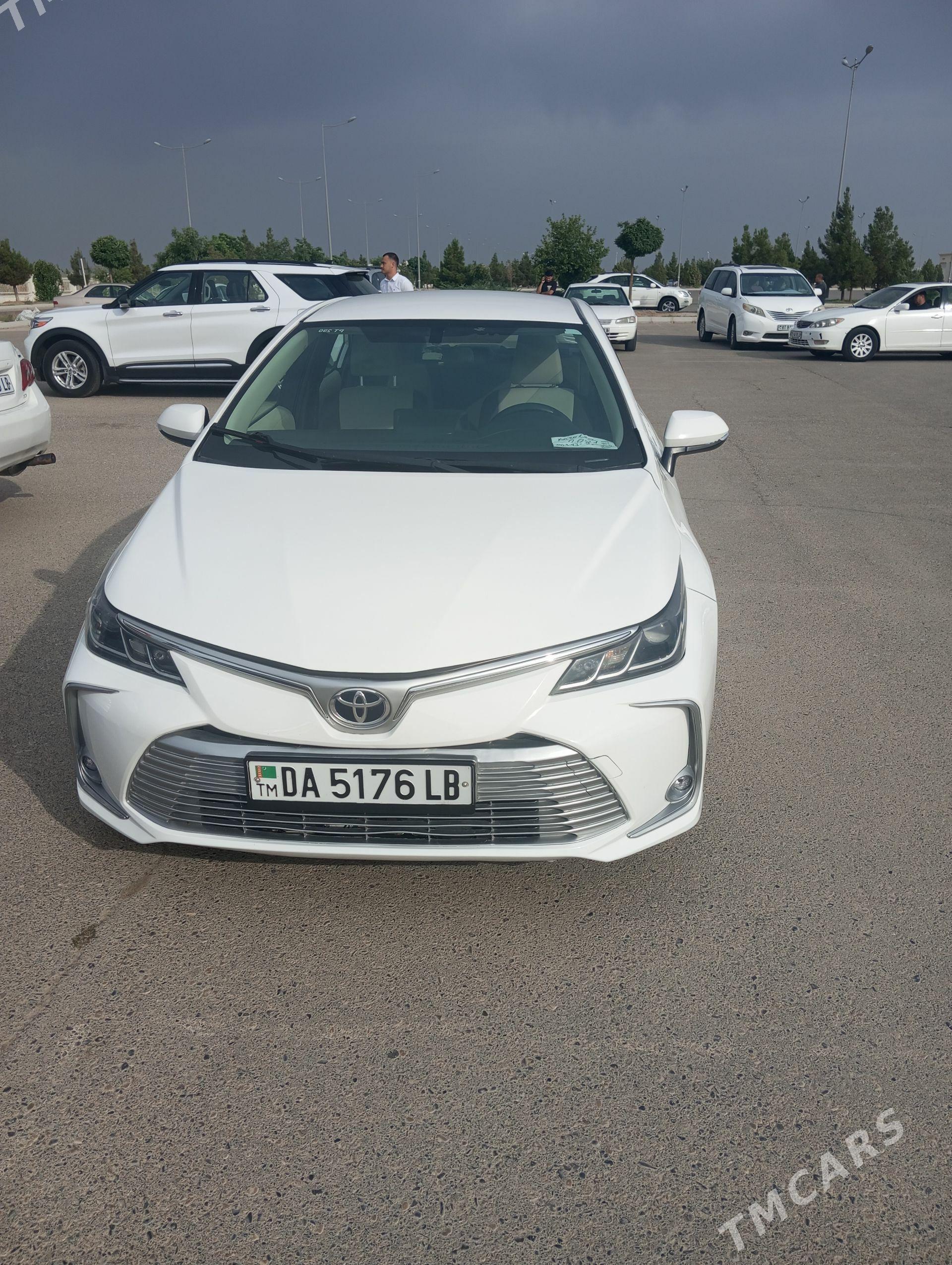 Toyota Corolla Hybrid 2021 - 240 000 TMT - Türkmenabat - img 1