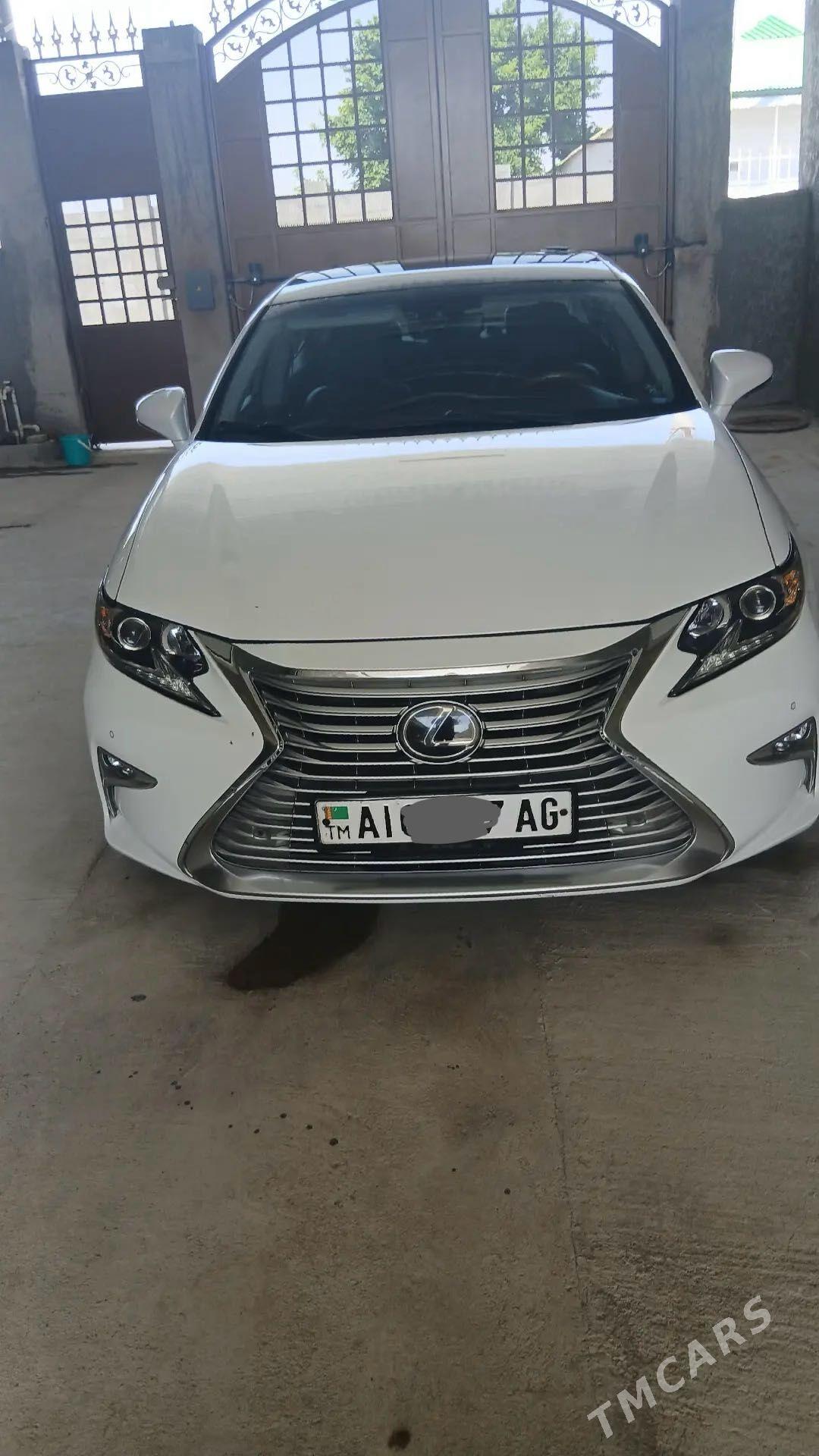 Lexus ES 350 2017 - 540 000 TMT - 9 mkr - img 1