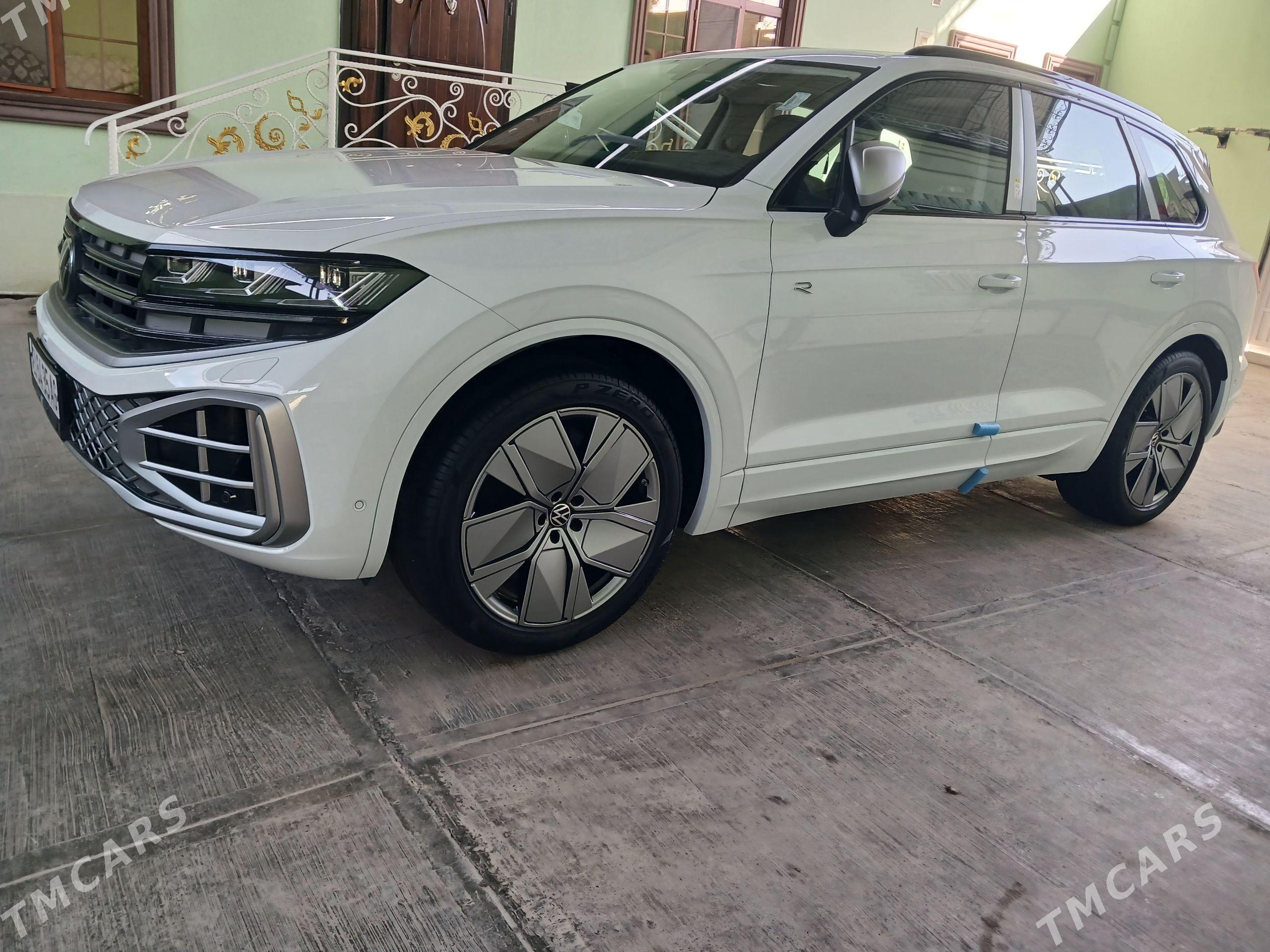 Volkswagen Touareg 2025 - 1 870 000 TMT - Aşgabat - img 1