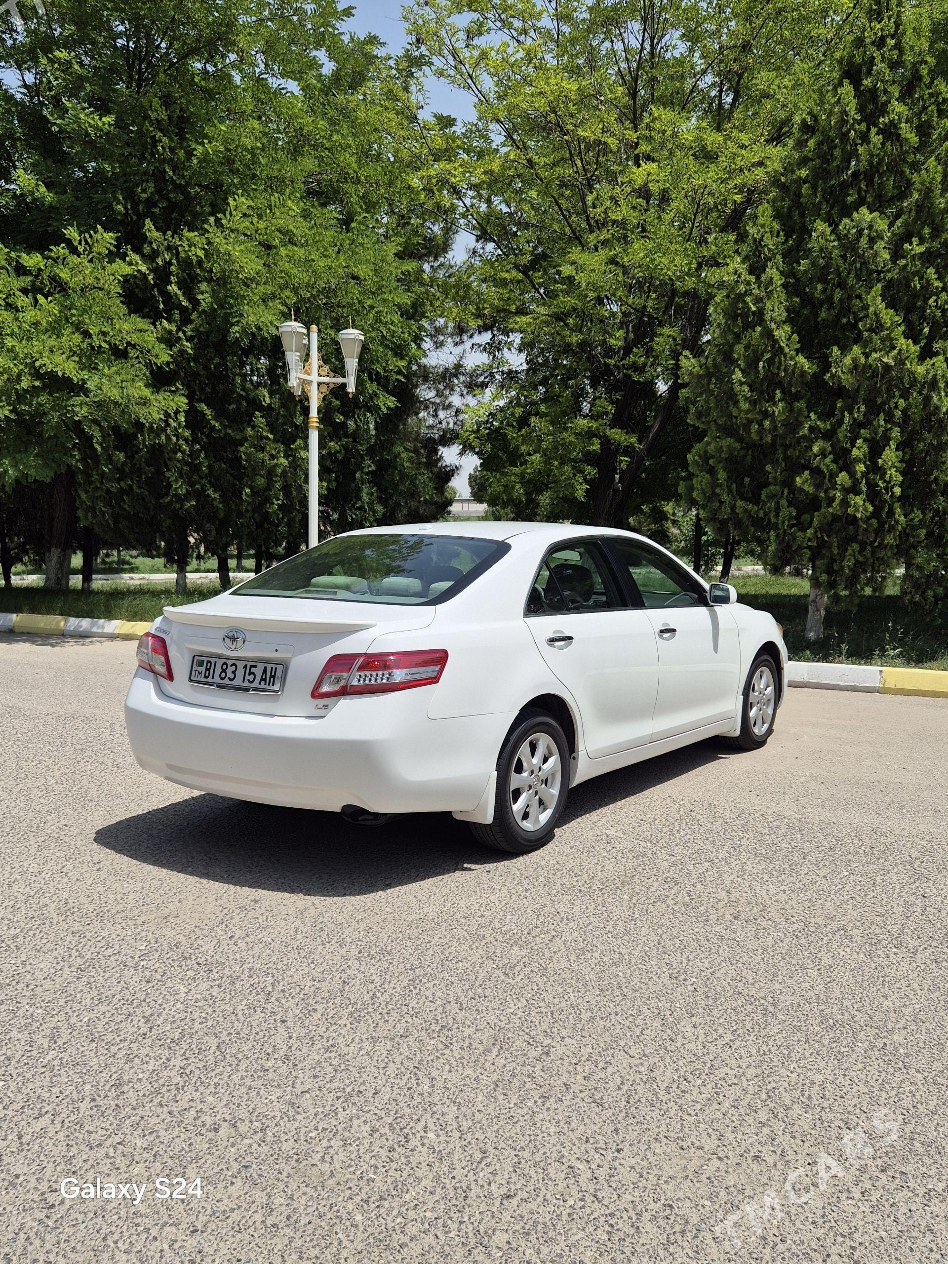 Toyota Camry 2010 - 212 000 TMT - Гёкдепе - img 1