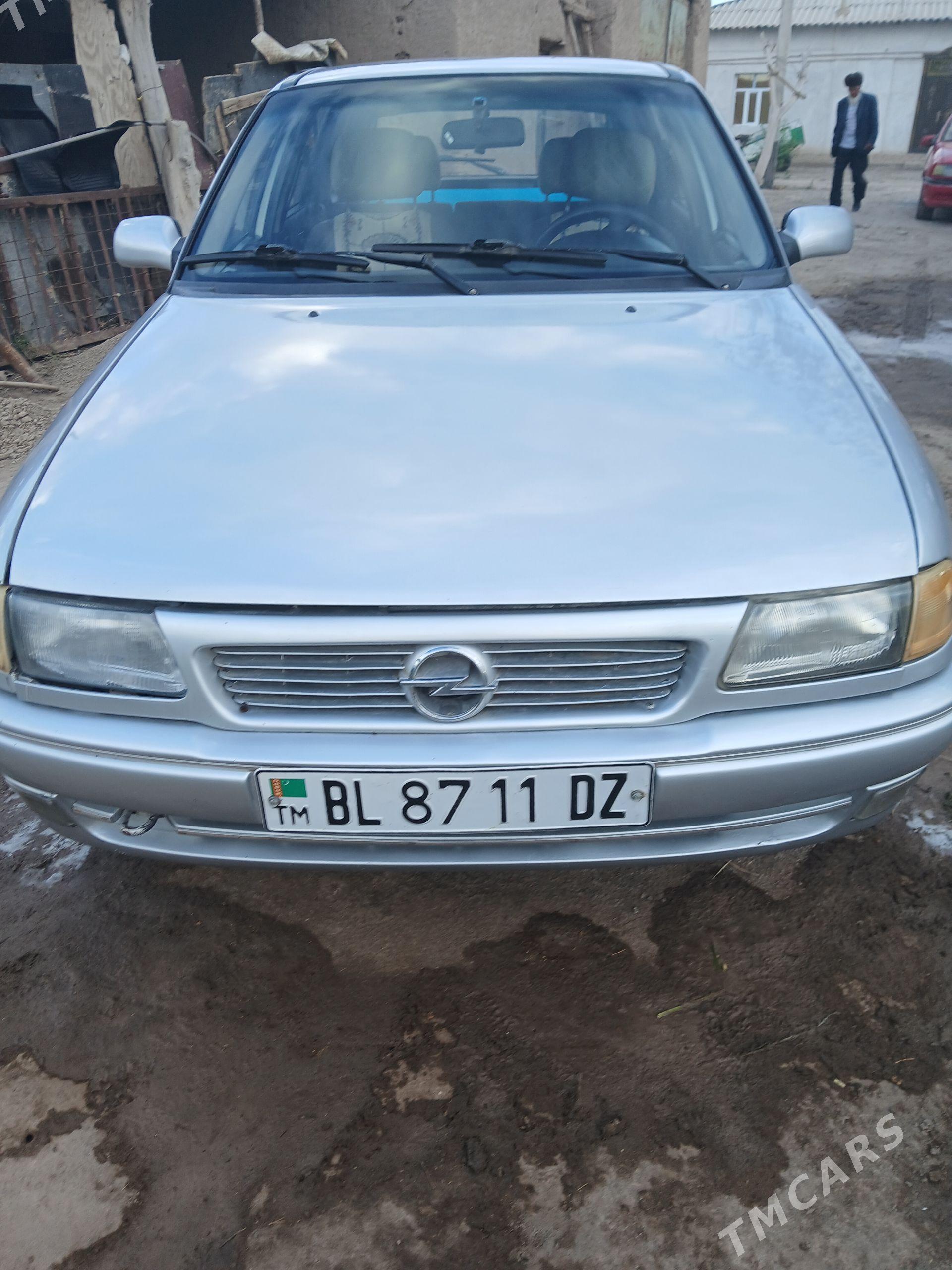 Opel Astra 1994 - 50 000 TMT - Дашогуз - img 1