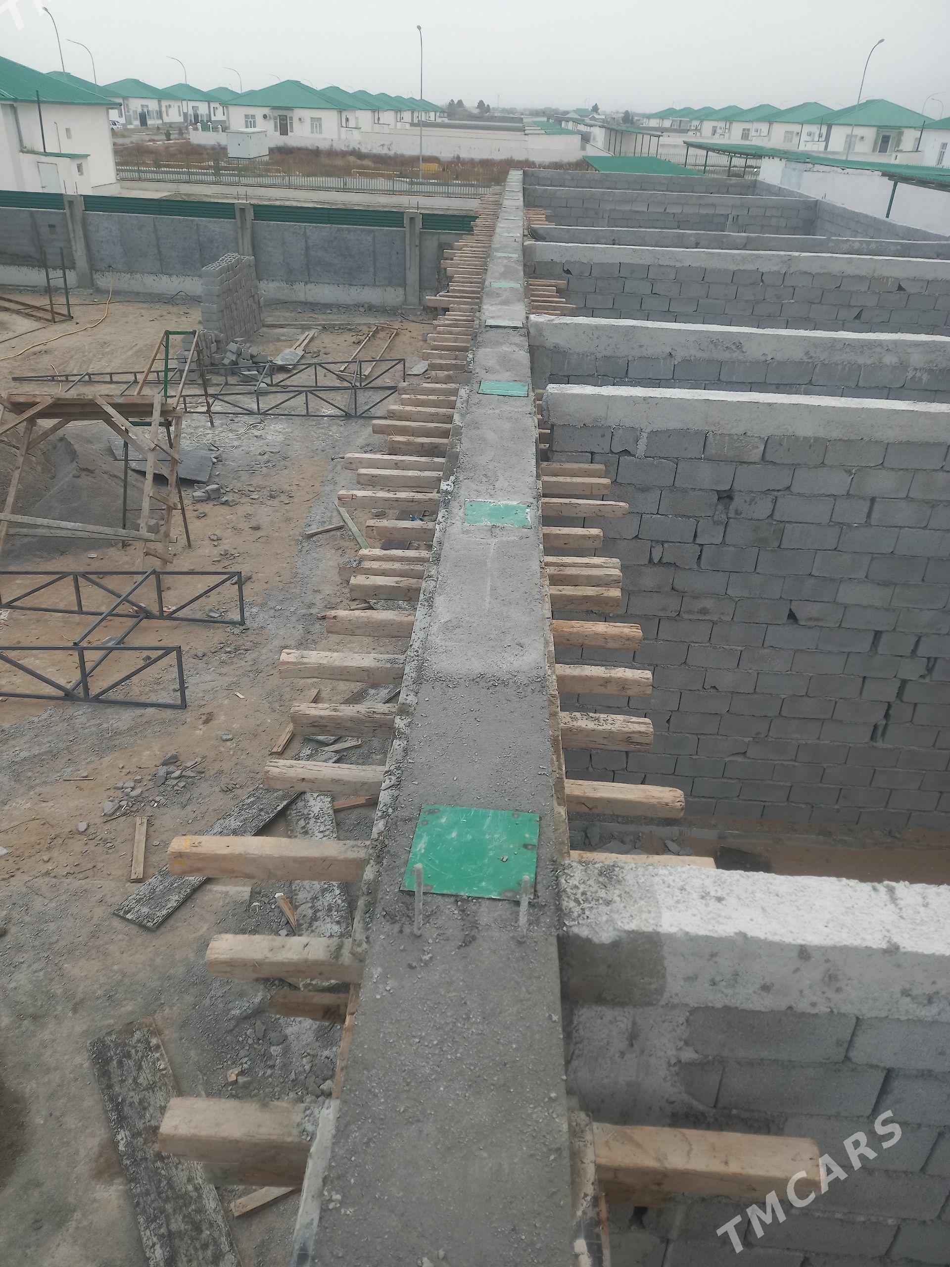 beton isleri - Гурбансолтан Едже - img 1