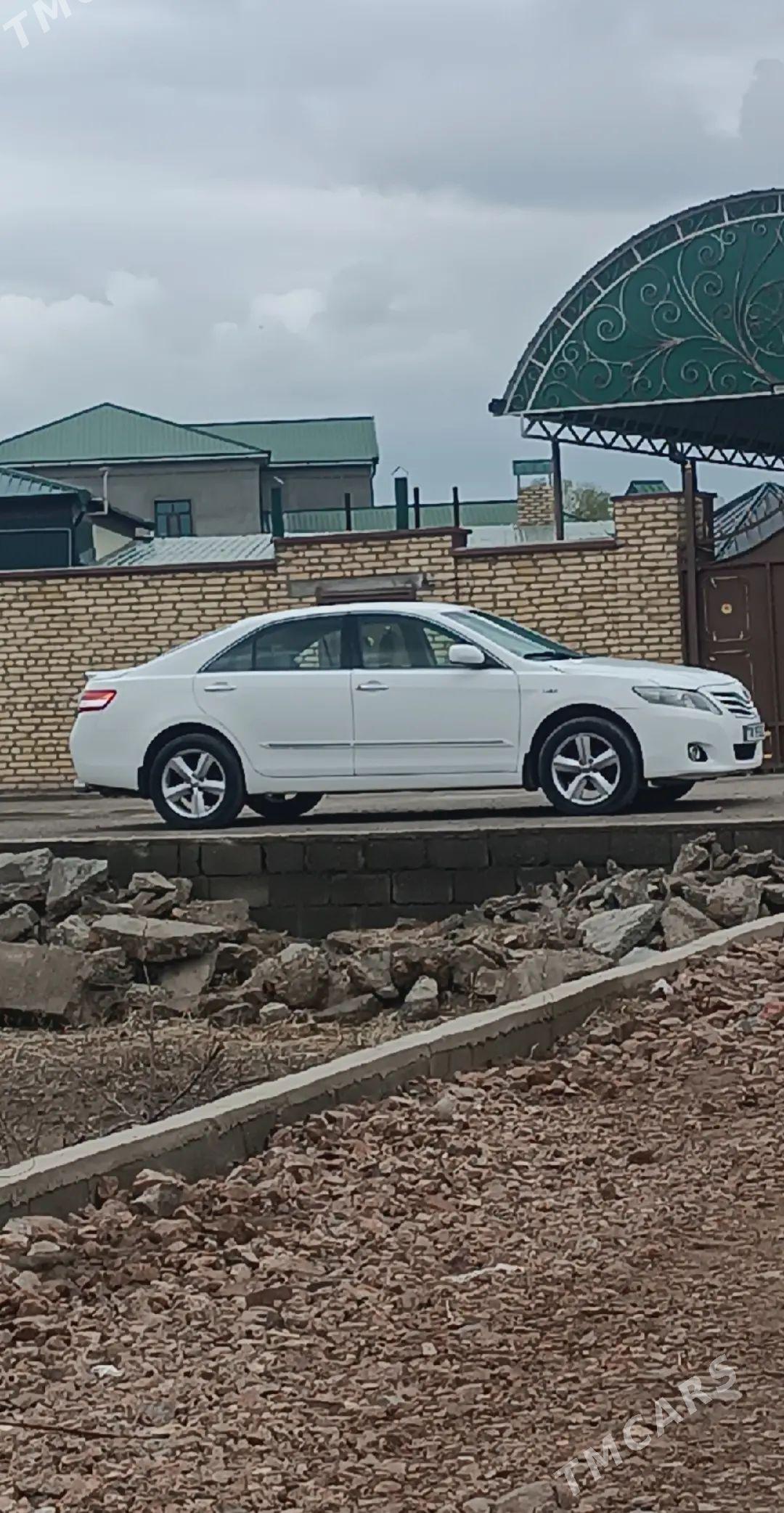 Toyota Camry 2011 - 160 000 TMT - Акдепе - img 1