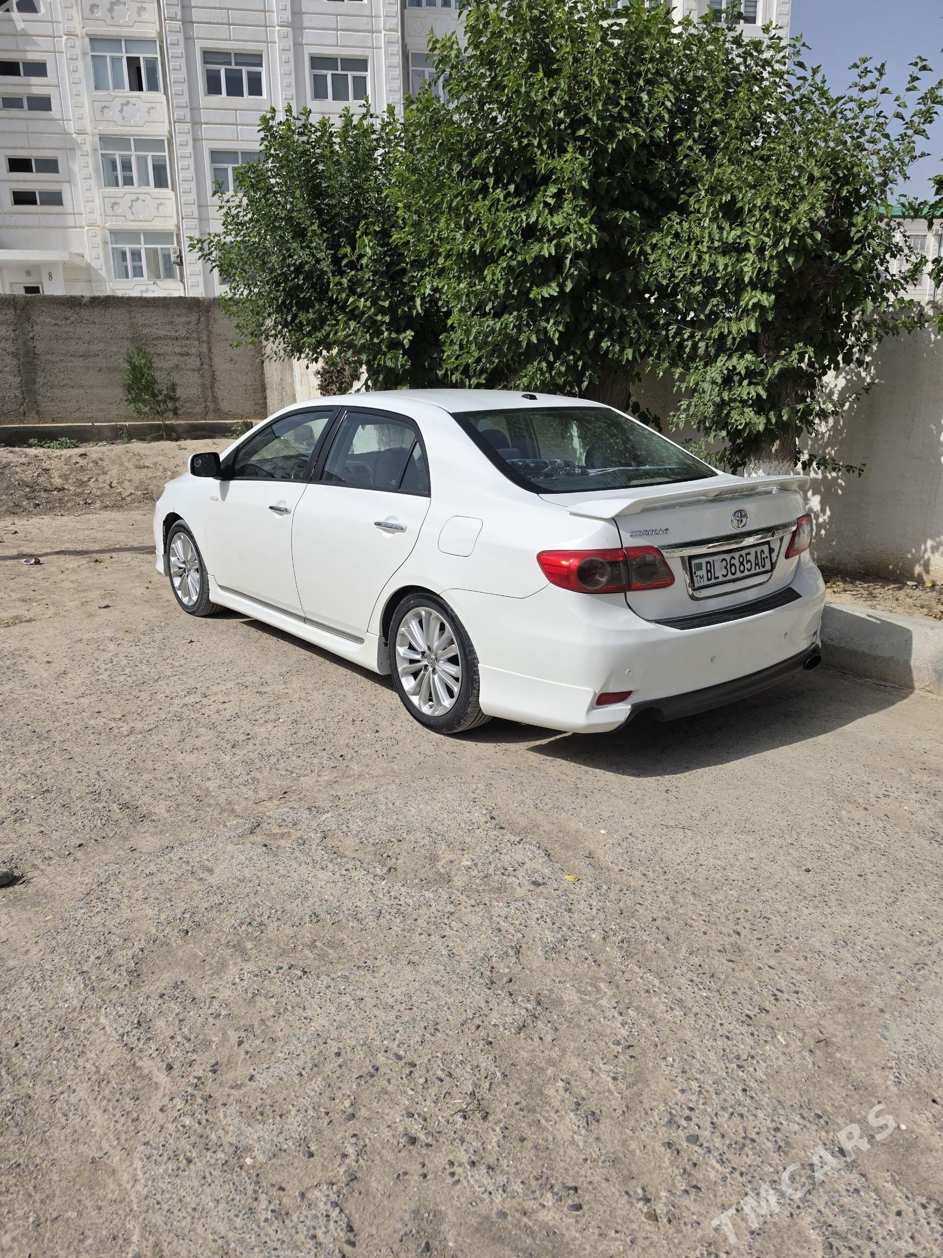 Toyota Corolla 2011 - 153 000 TMT - Aşgabat - img 1