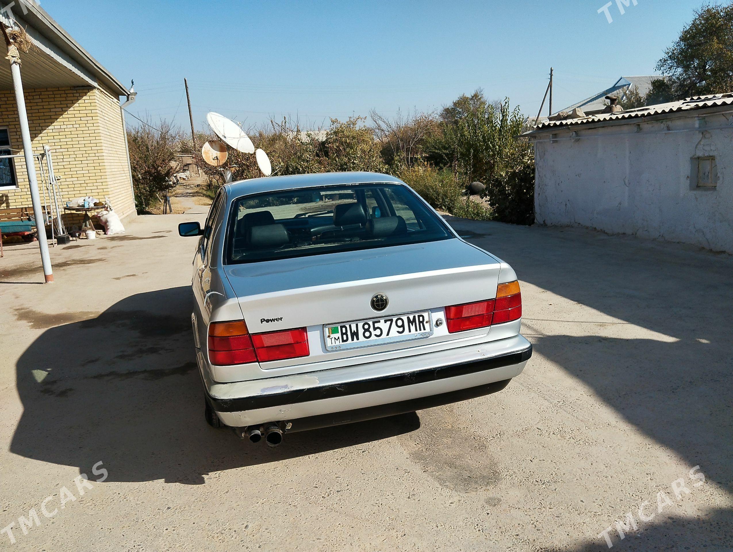 BMW 525 1995 - 65 000 TMT - Мургап - img 1