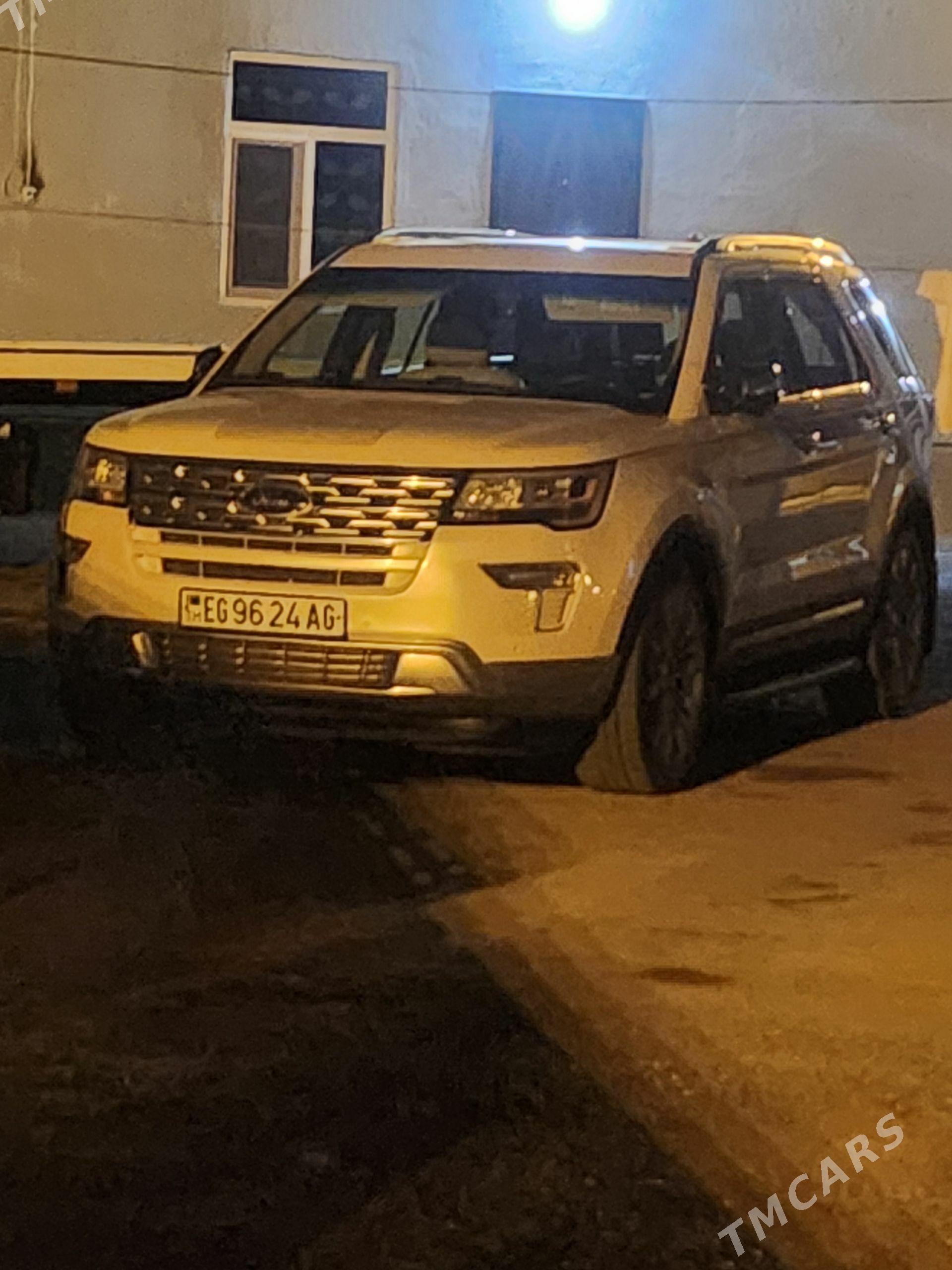 Ford Explorer 2017 - 420 000 TMT - Aşgabat - img 1