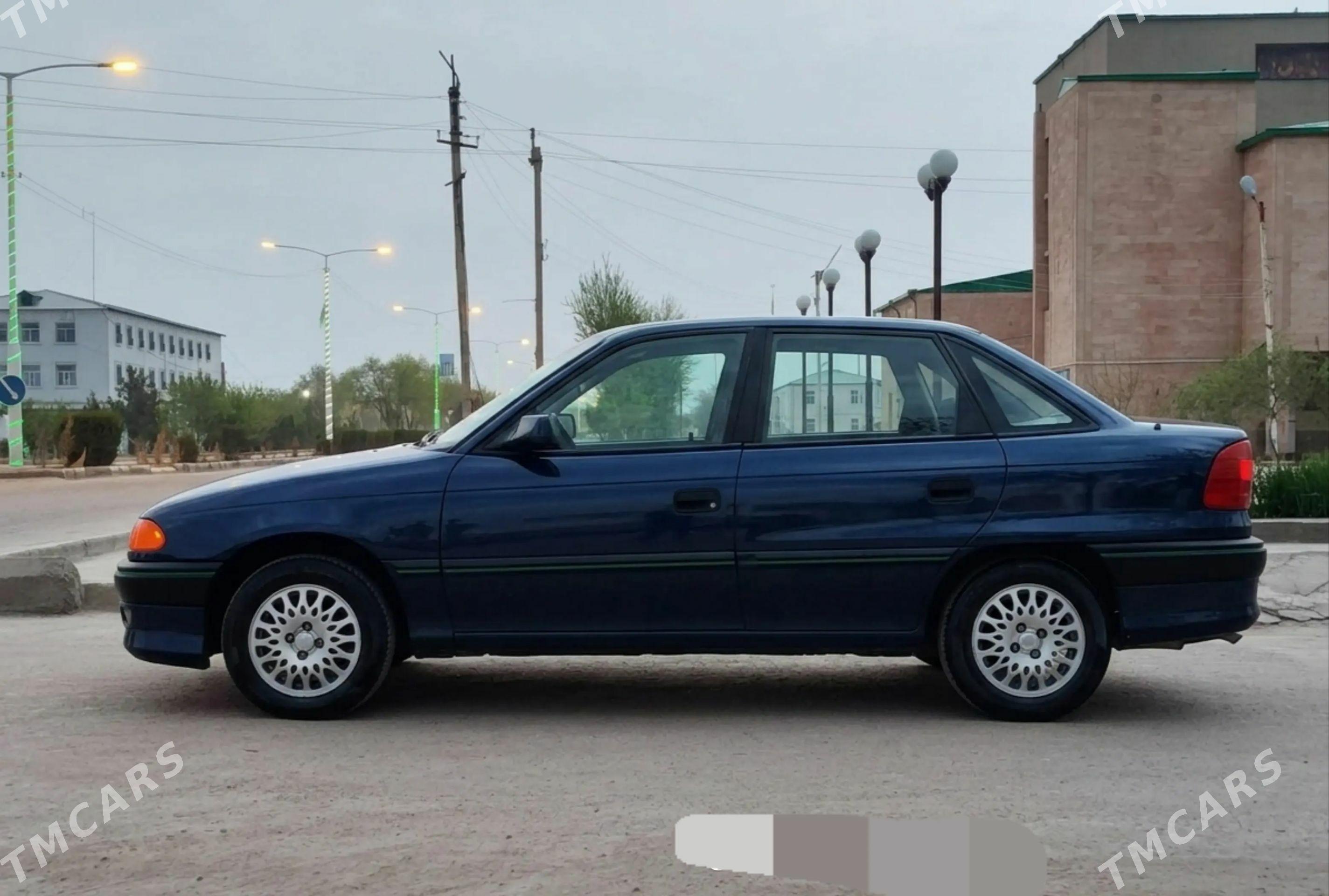 Opel Astra 1993 - 58 000 TMT - етр. Туркменбаши - img 1